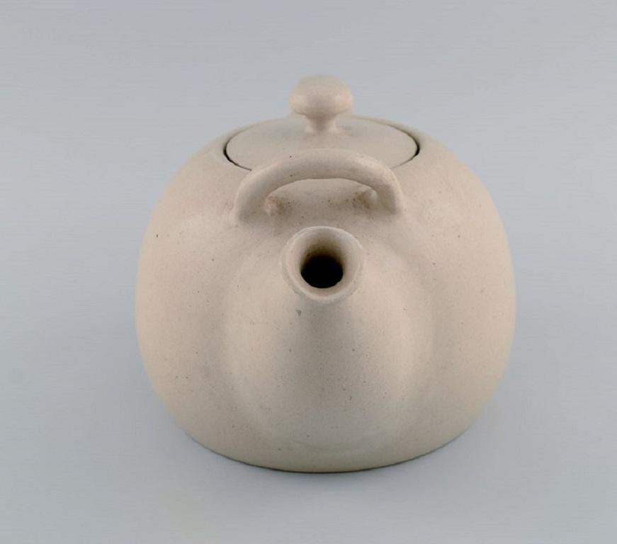 Scandinavian Modern Kähler, Denmark, Large Teapot in Glazed Ceramics, 1960s For Sale