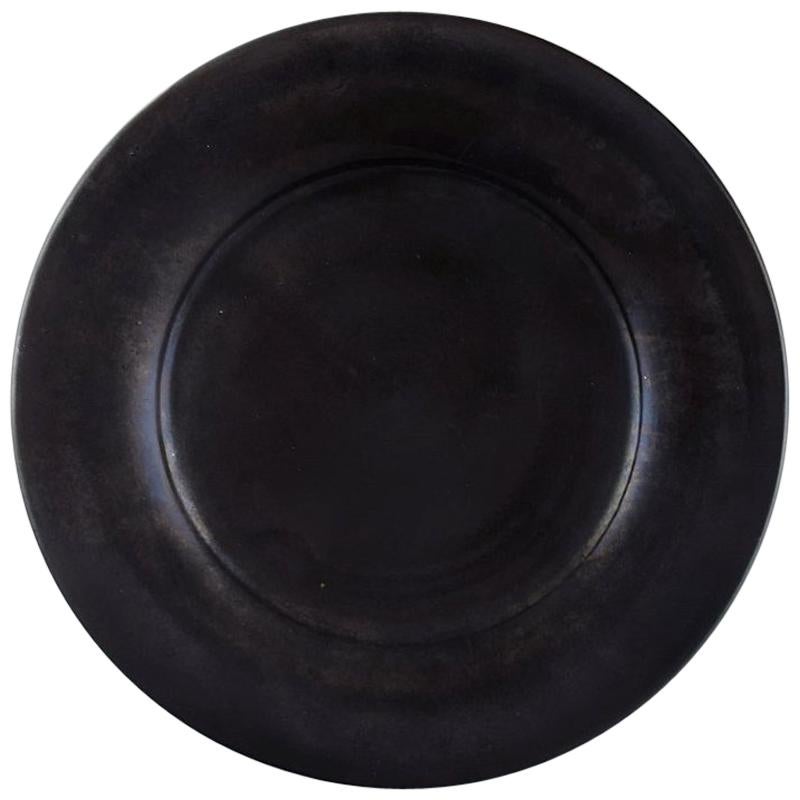 Kähler, Denmark, Svend Hammershøi, Large Glazed Stoneware Dish, 1930s