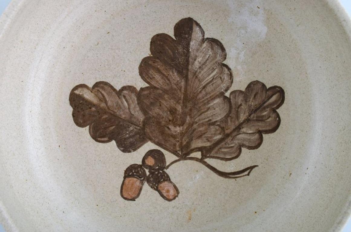 Hand-Painted Kähler, HAK. Glazed ceramic bowl with hand-painted leaves and acorns. 1960s. For Sale