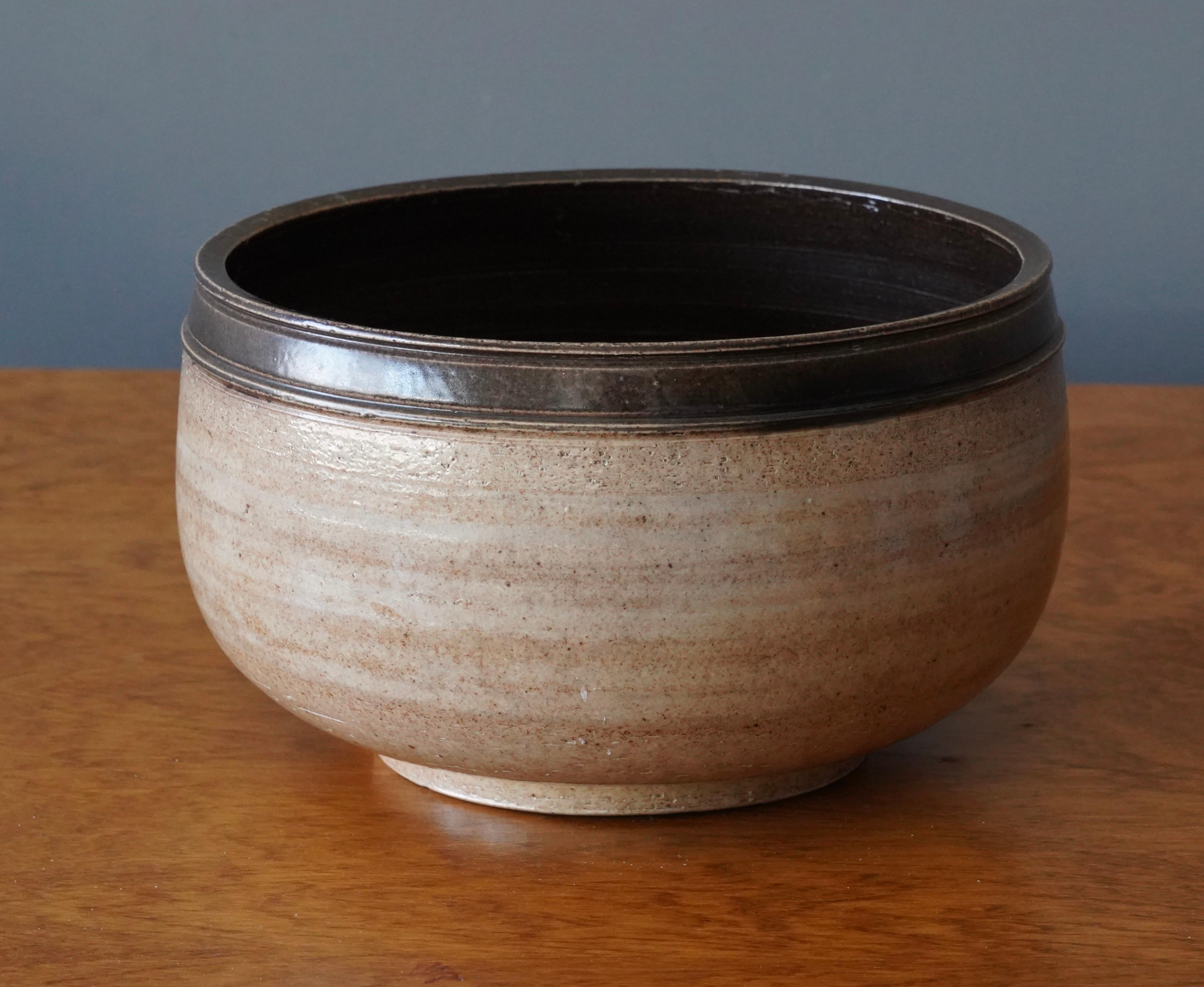A bowl, designed and produced by Kähler, Denmark, c. 1940s. Signed.
 