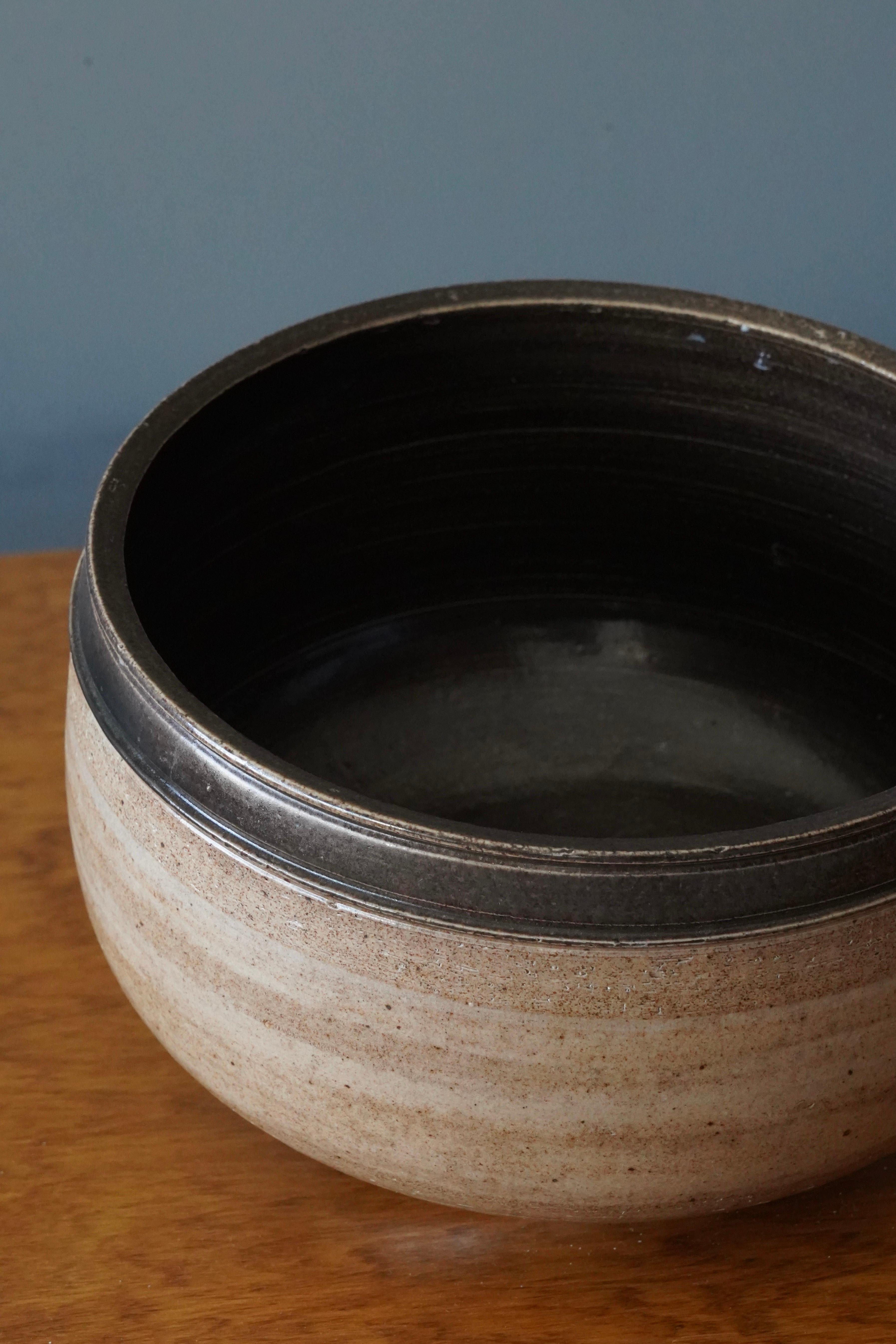 Scandinavian Modern Kähler, Large Bowl, Brown Glazed Earthenware, Denmark, c. 1940s