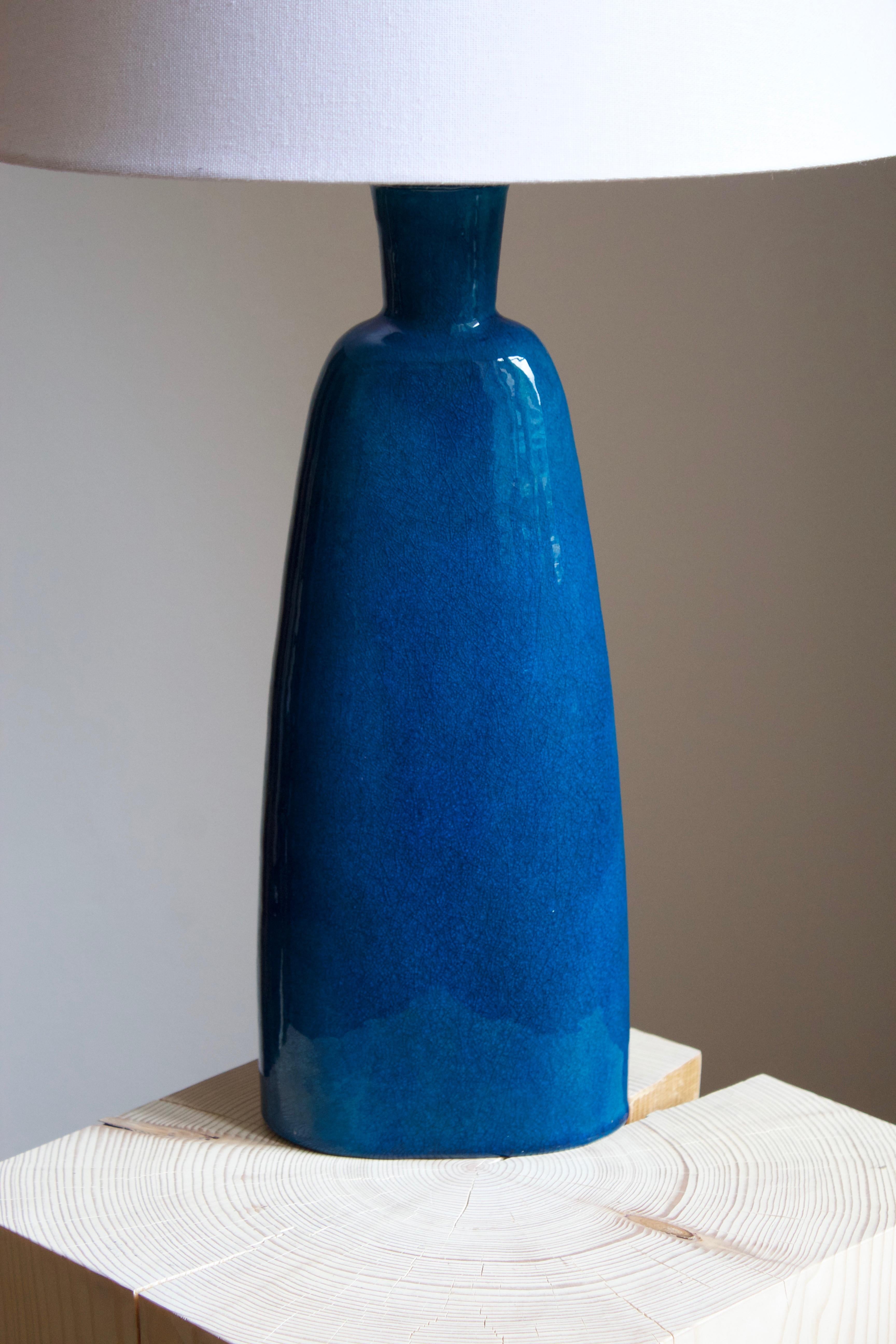 Scandinavian Modern Kähler, Large Table Lamp, Blue Glazed Earthenware, Linen, Denmark, 1930s