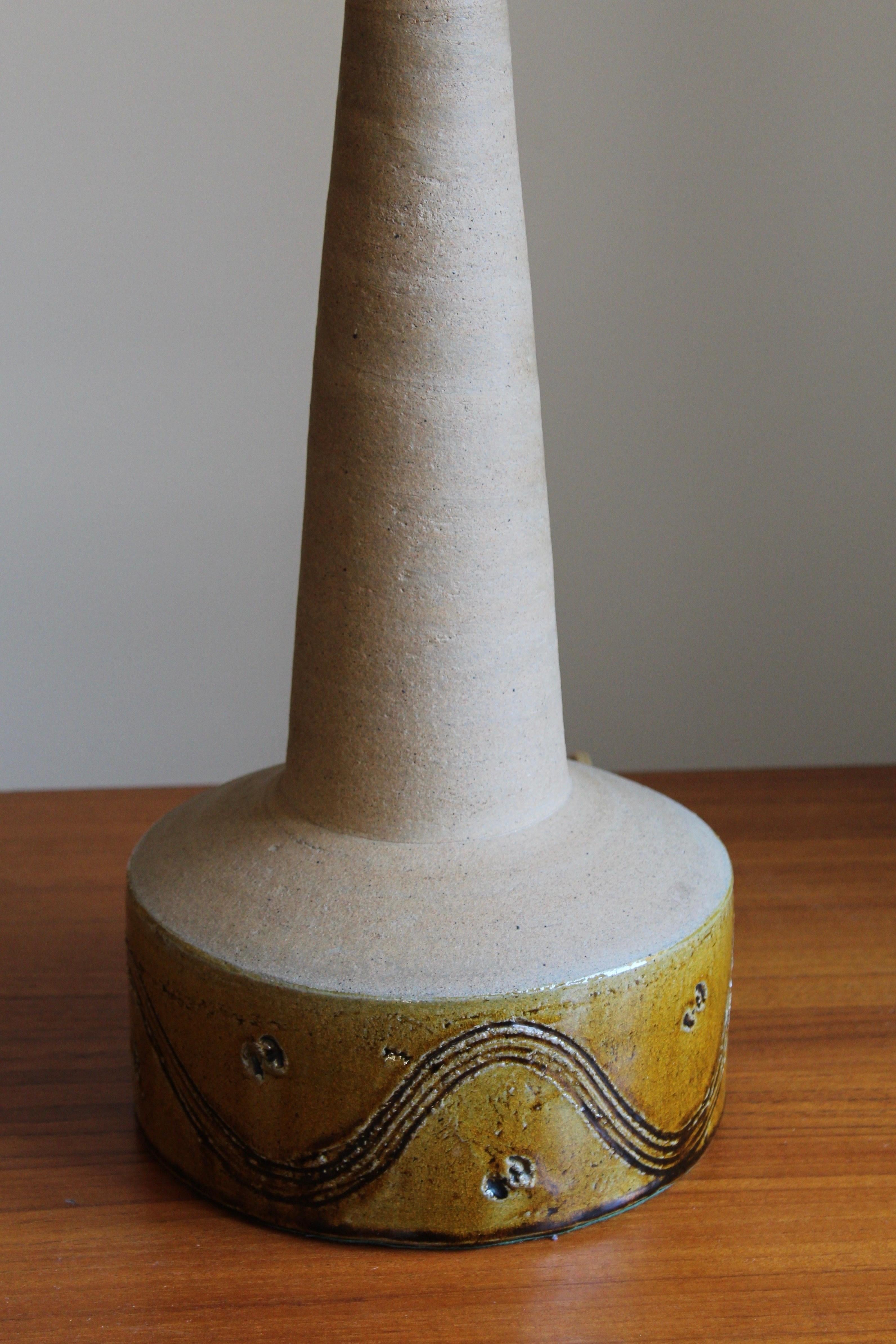 Danish Kähler, Large Table Lamp, Semi-Glazed Stoneware, Denmark, 1930s