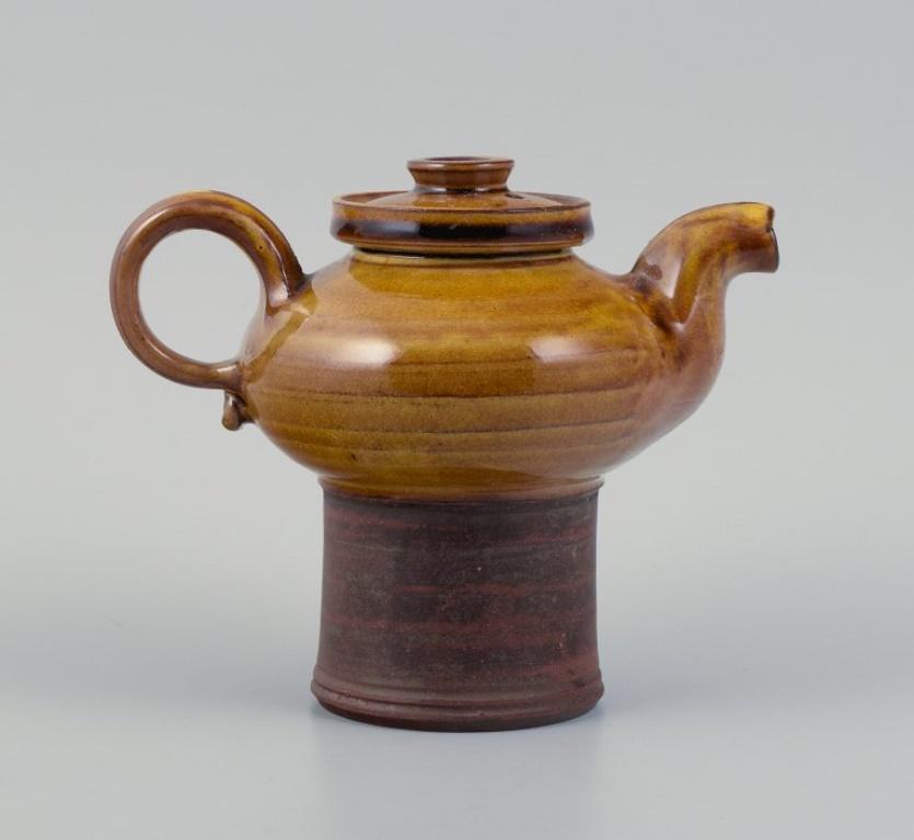 Kähler, Small Teapot in Uranium Glaze, 1960s-1970s  For Sale