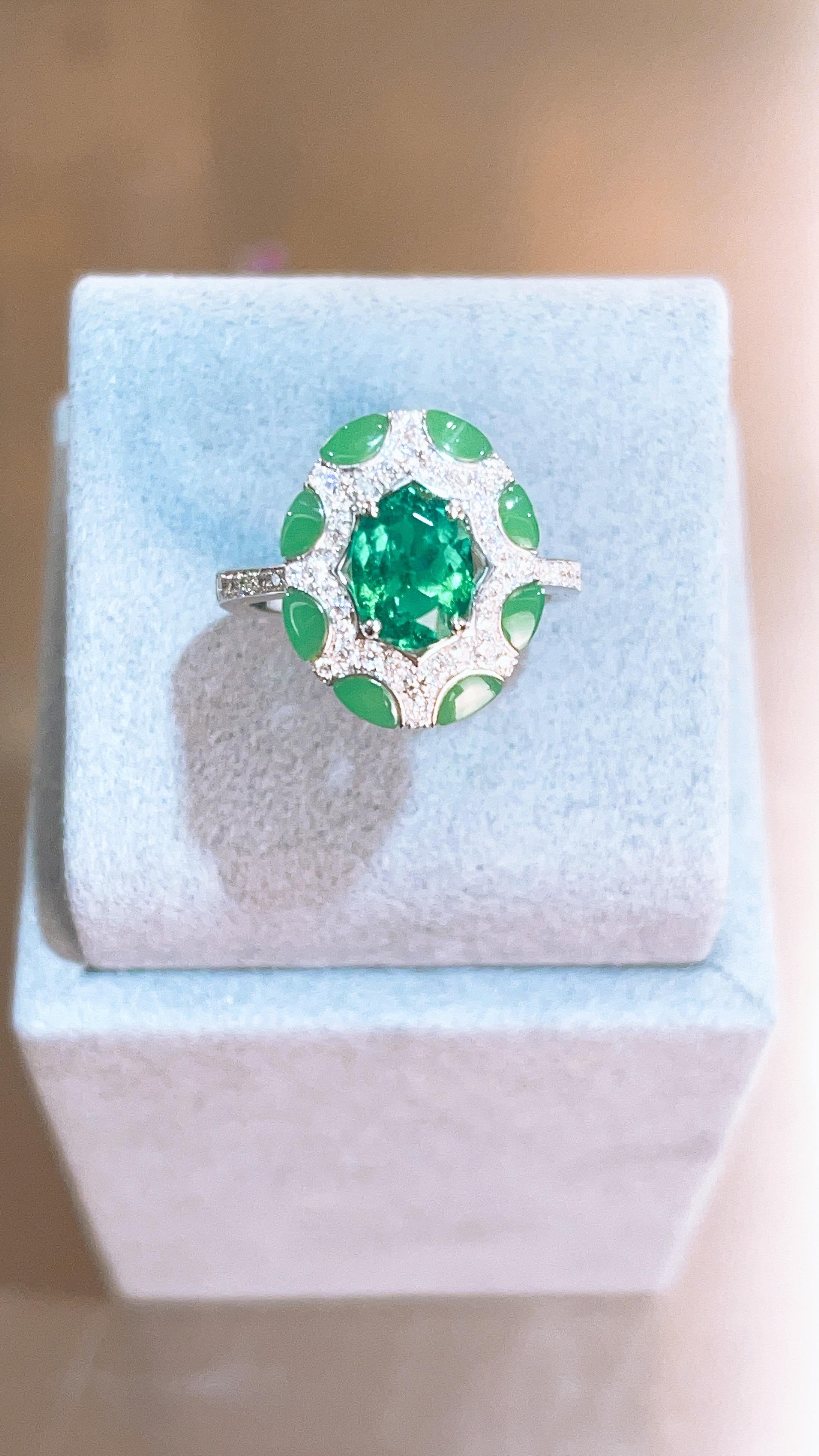 GIA 1.11 Carat Colombian Green Emerald 18K Karat White Gold Cocktail Ring For Sale 5