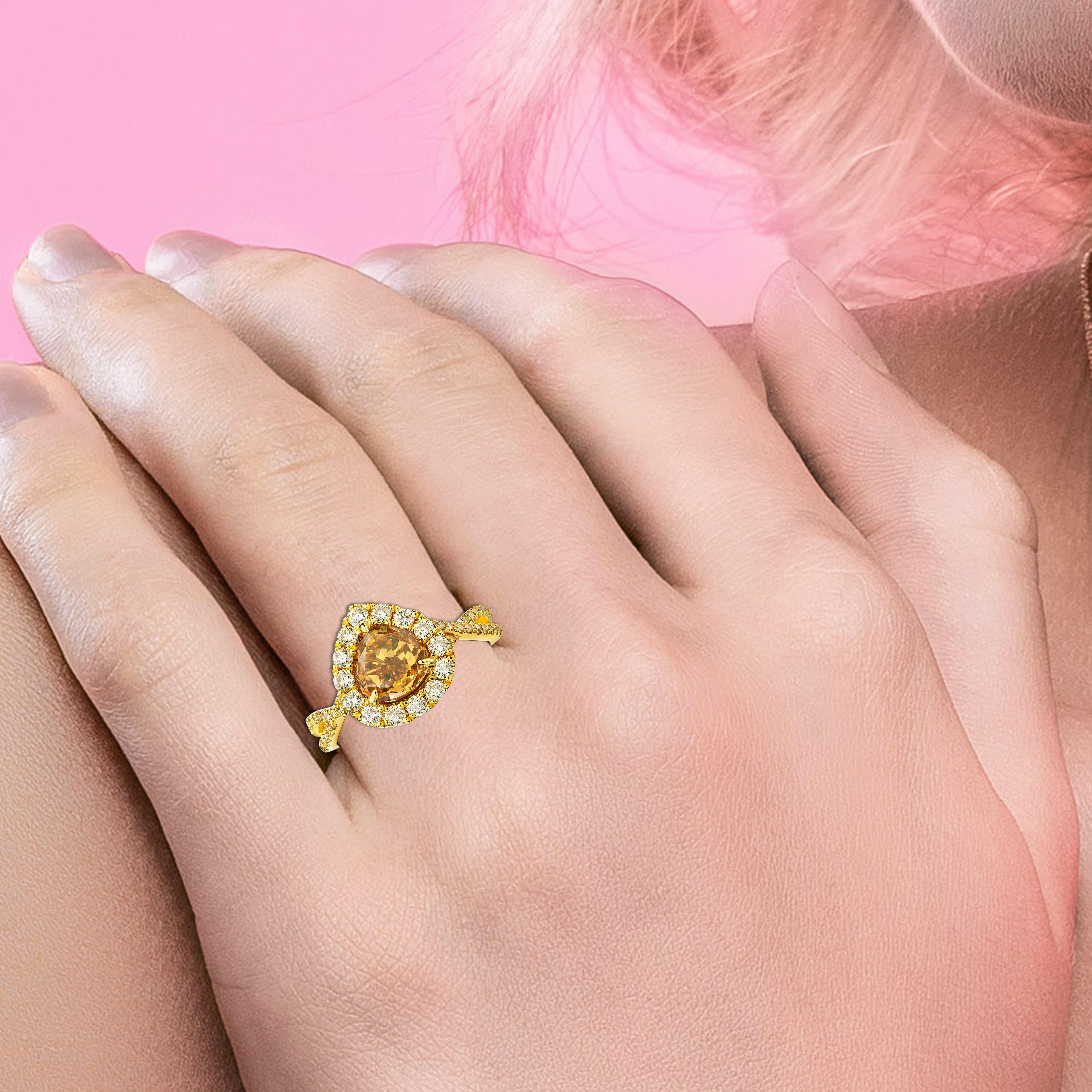 KAHN GIA Certified 1.74 Carat Fancy Yellow Diamond Ring For Sale 5