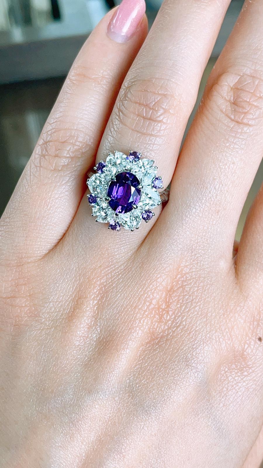 Contemporary Kahn GIA Certified 2.17 Carat Pink- Purple Unheat Sapphire Ring