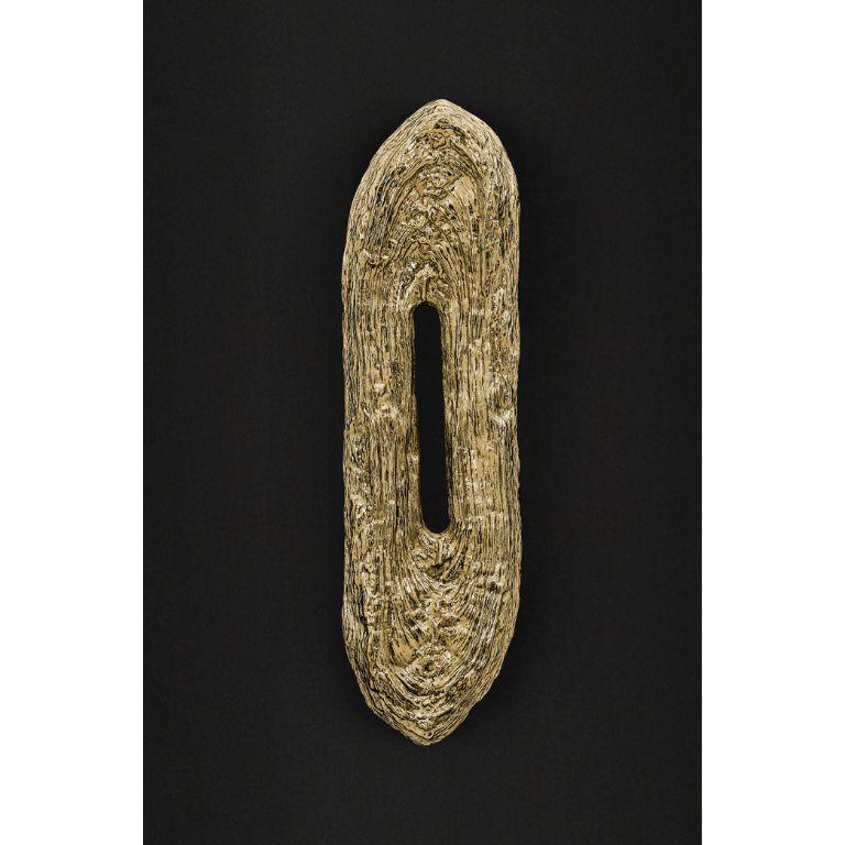 Kahy - Lámpara de pared artesanal de latón con acabado dorado Portugués en venta