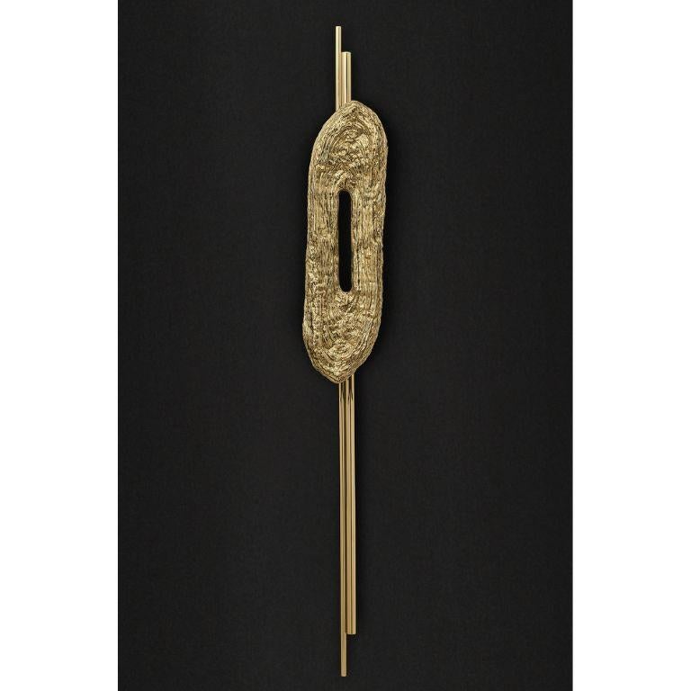Antorcha Kahy: Iluminación de latón pulido con diseño orgánico - Lámpara decorativa elegante Portugués en venta