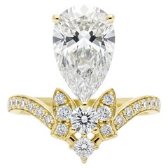 Kai 2.46ct Pear Lab-Grown Diamond Heirloom Revival Royal Ribbon Ring