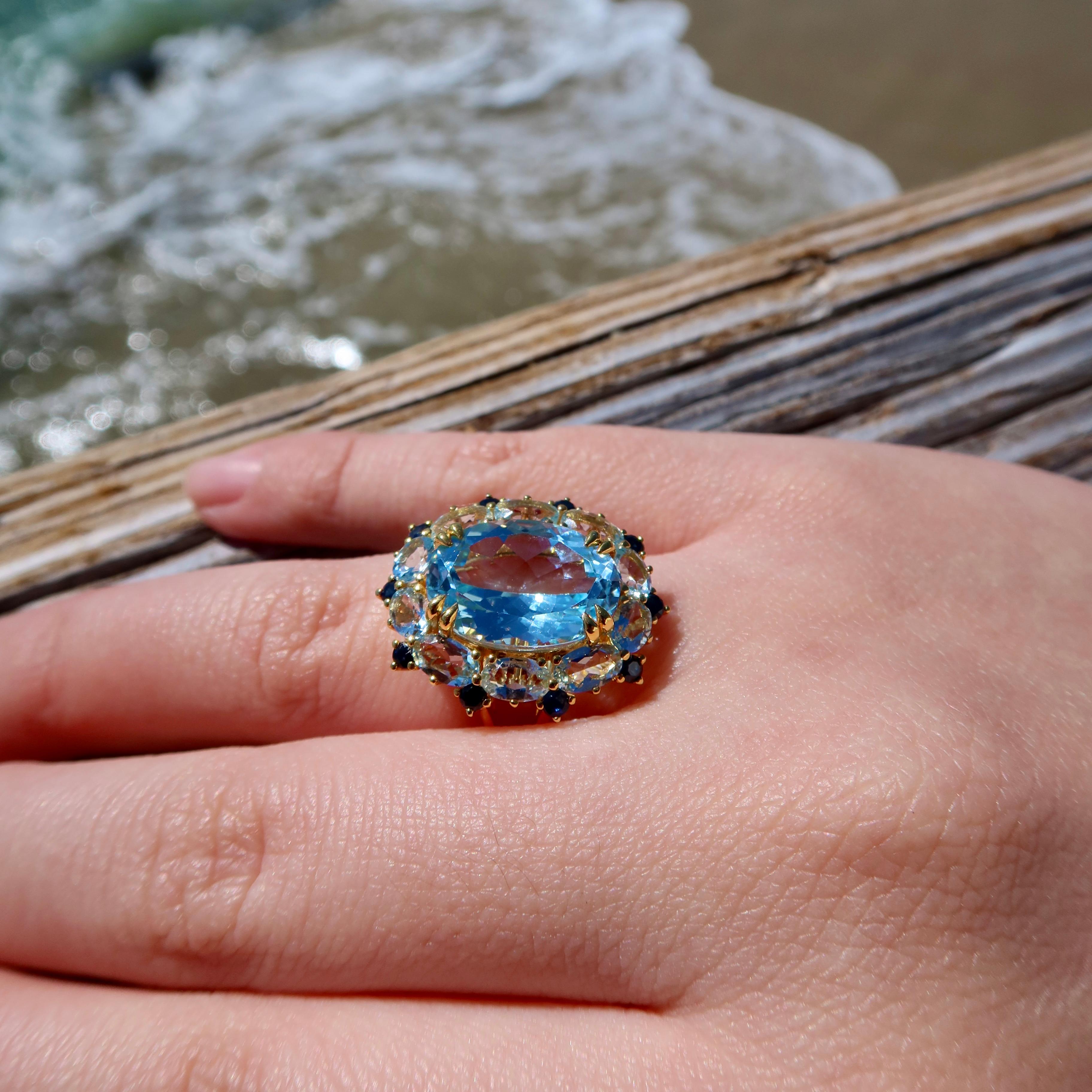 Brilliant Cut Kai 7.20ct Blue Topaz Aquamarine Sapphire Cluster Cocktail Ring For Sale