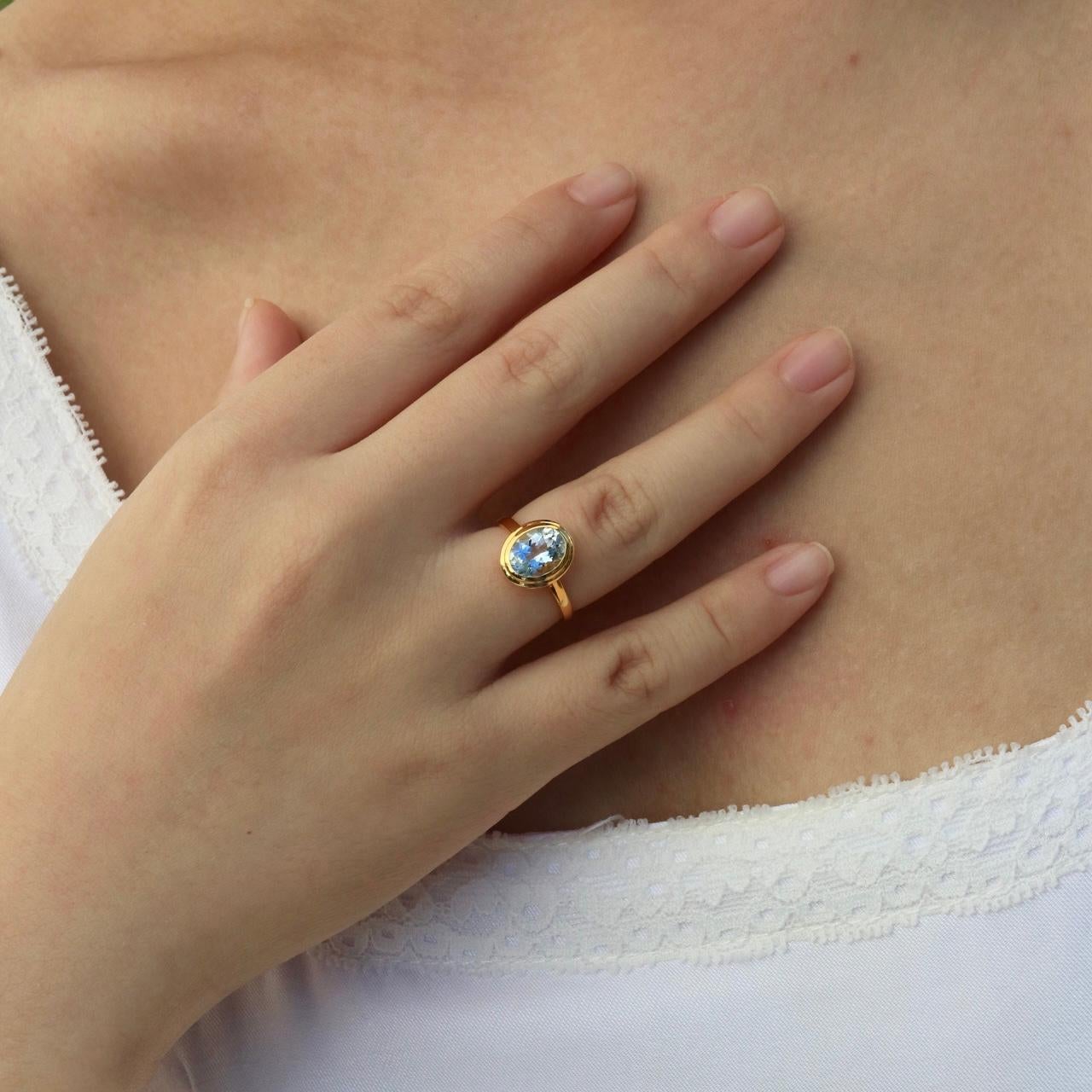 Women's Kai Bella Oval Aquamarine Ring For Sale