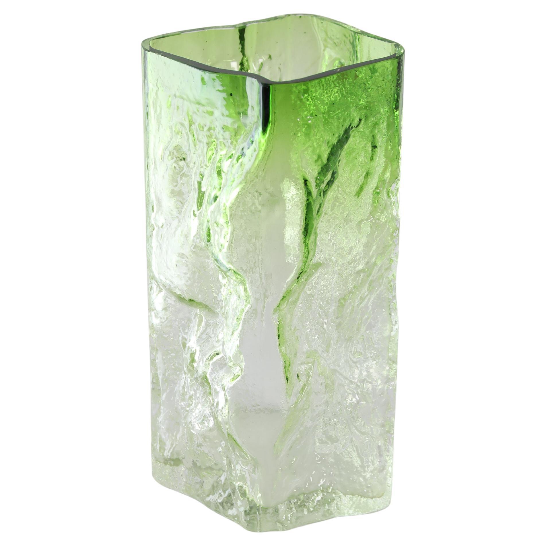 Kai Blomqvist “Kallio” Vase for Kumela, Finland, 1970s For Sale