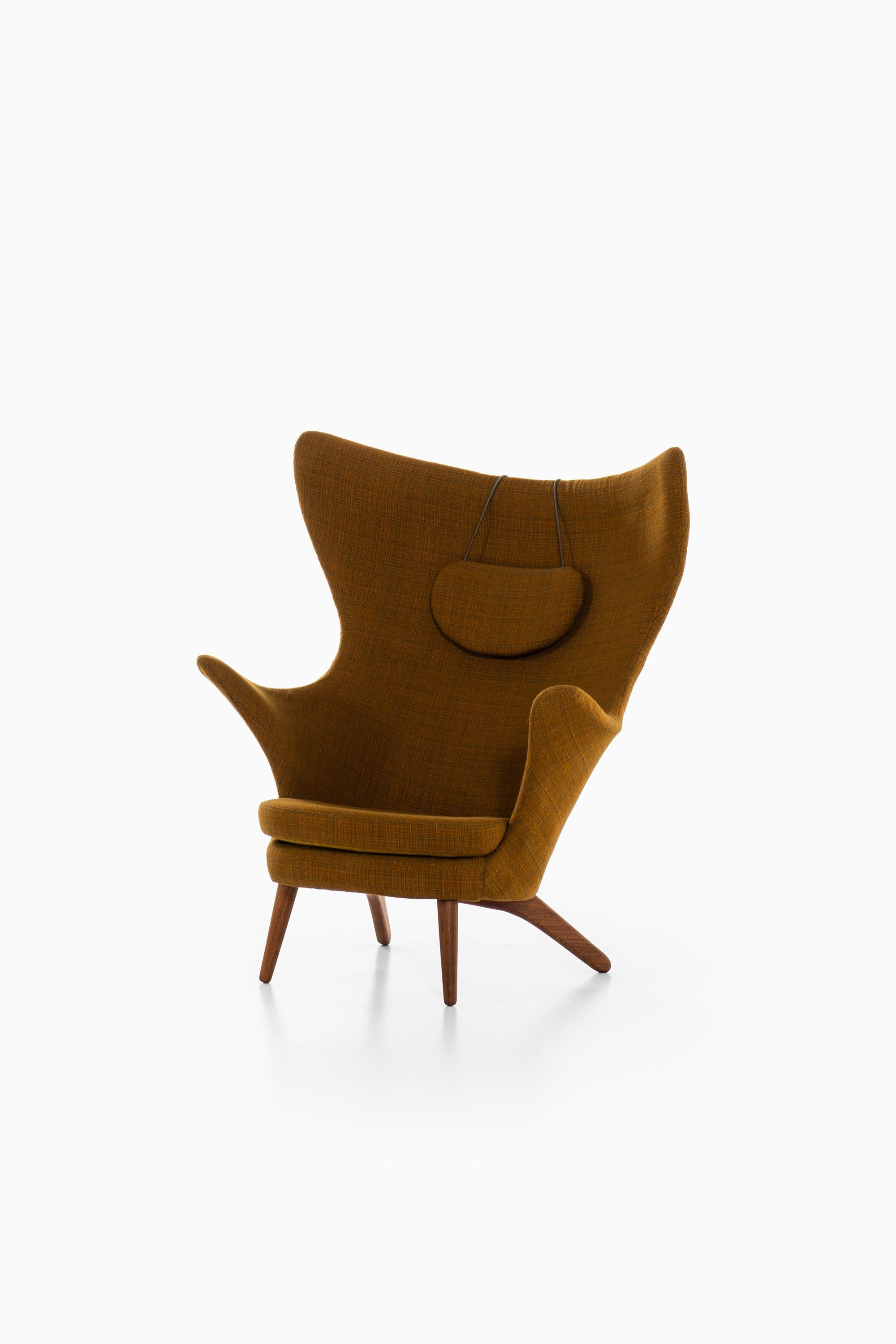 Very rare easy chair model Siesta designed by Kai Bruun. Produced by Sesam møbler in Denmark.