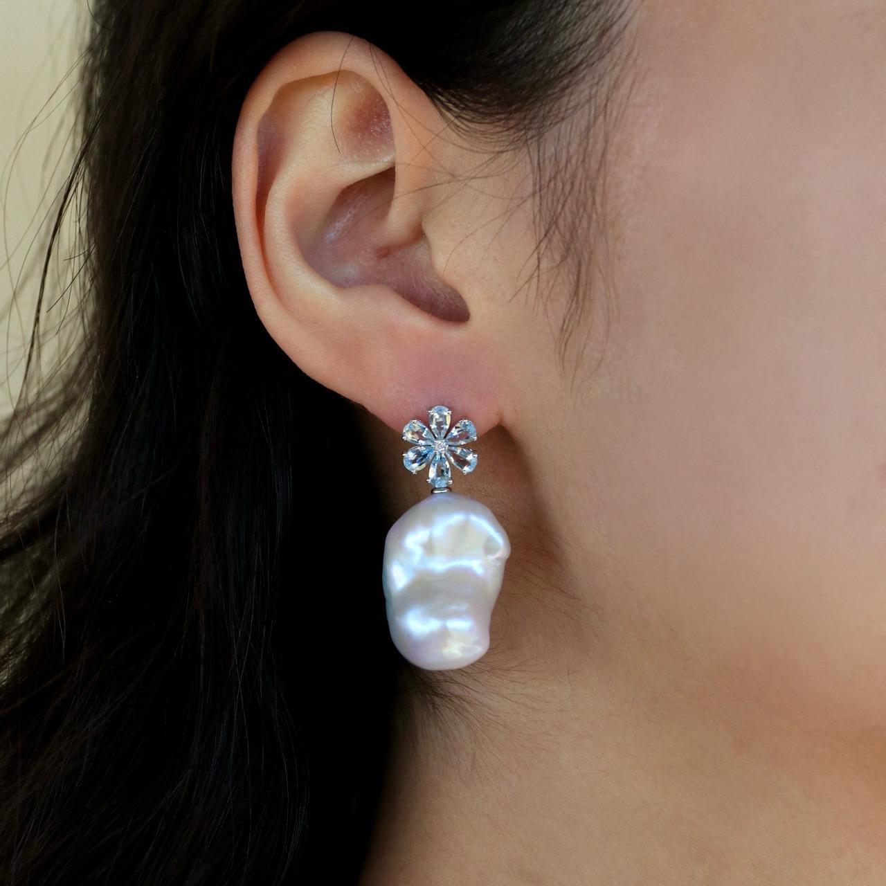 Kai Flora Blossom 2.63 ctw Aquamarine Diamond Baroque Pearl Convertible Earrings In New Condition For Sale In Rowland Heights, CA