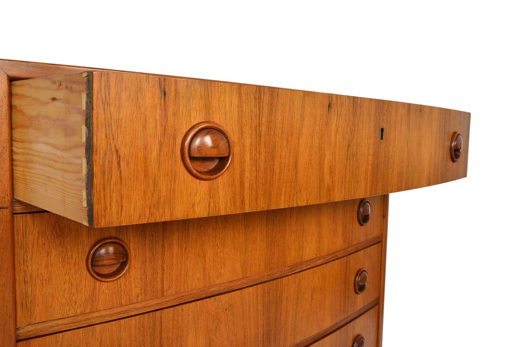 Kai Kristiansen Bow Front Rosewood Dresser In Good Condition In Berkeley, CA