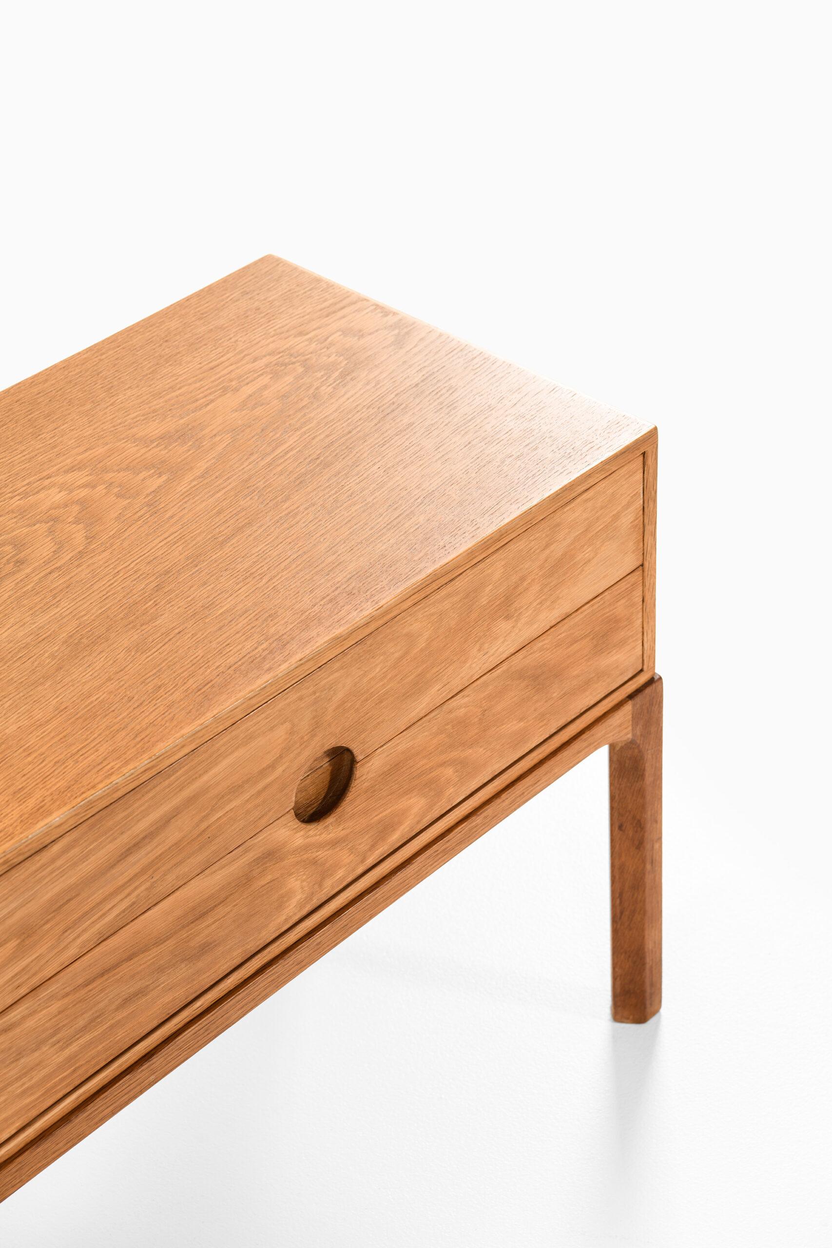 Bureau / side table model 394 designed by Kai Kristiansen. Produced by Aksel Kjersgaard in Denmark.