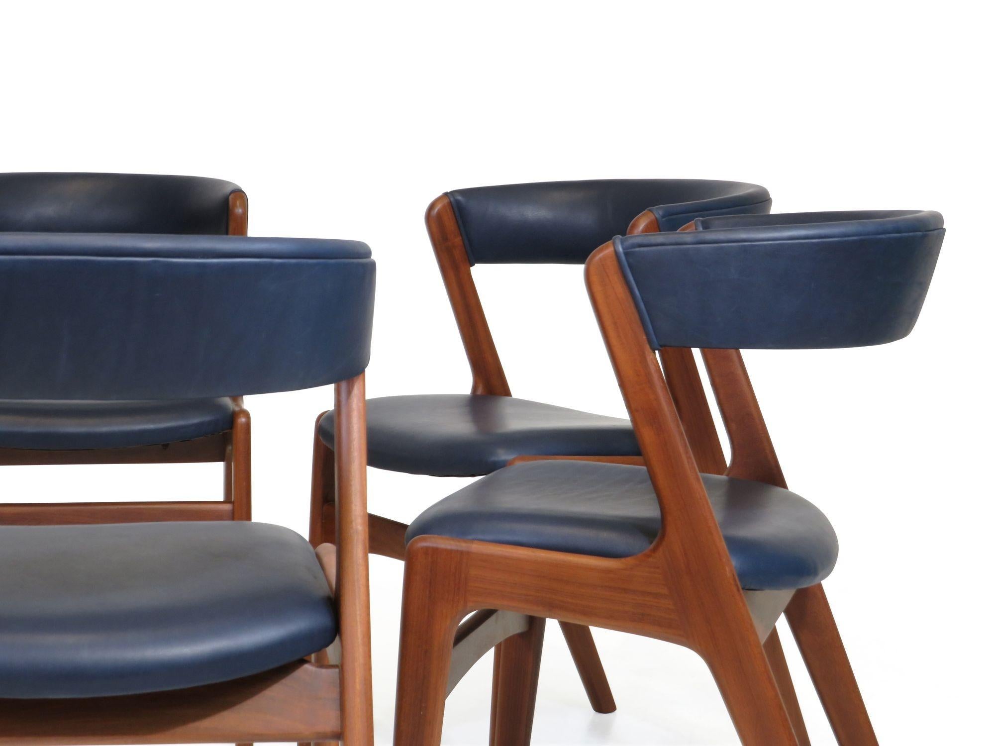 Kai Kristiansen Curved Back Dining Chairs in Navy Leather ( 80 chairs available) 2