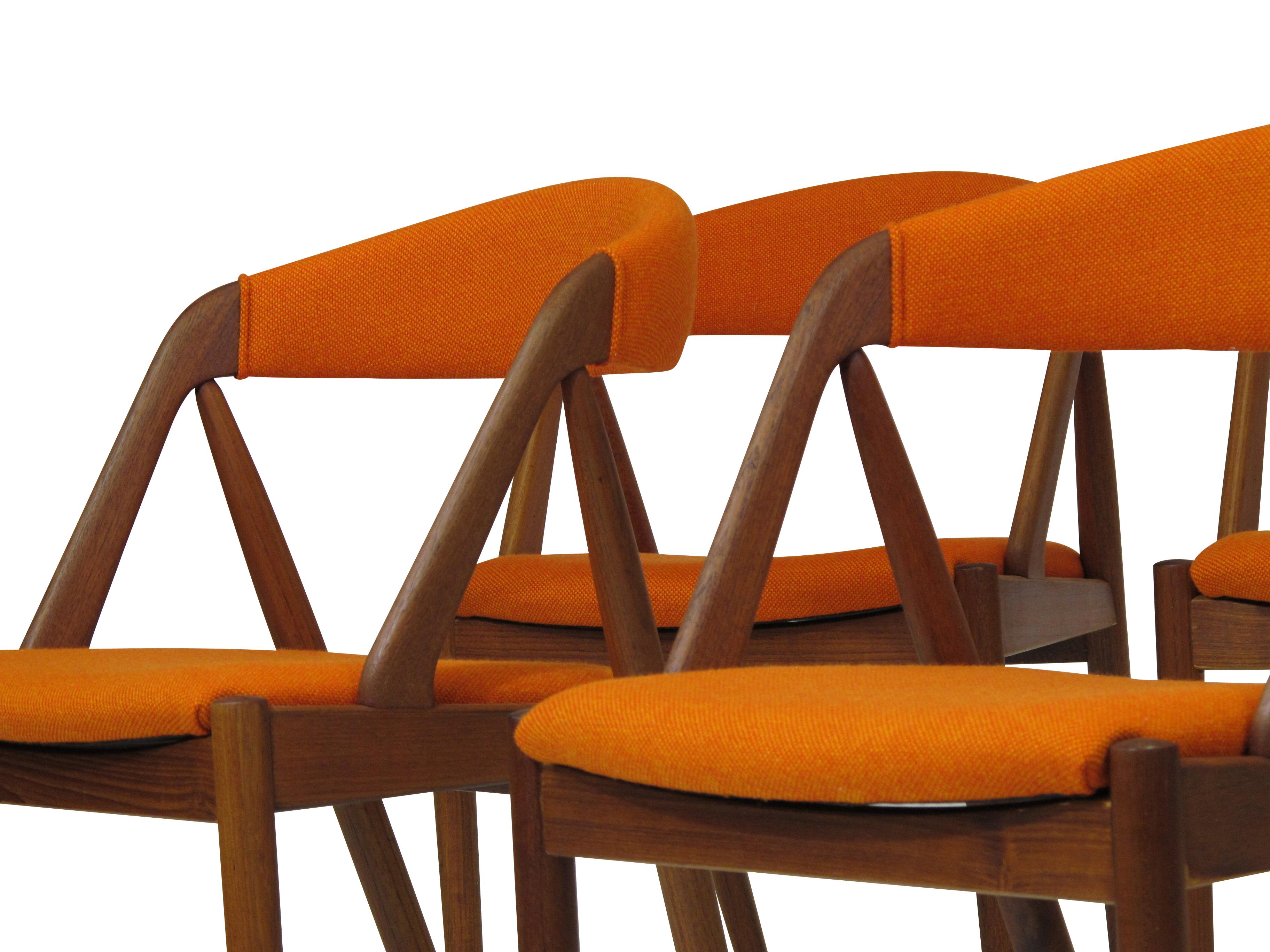 Mid-Century Modern Kai Kristiansen Curved Back Dining Chairs in Orange Wool, Set of Six