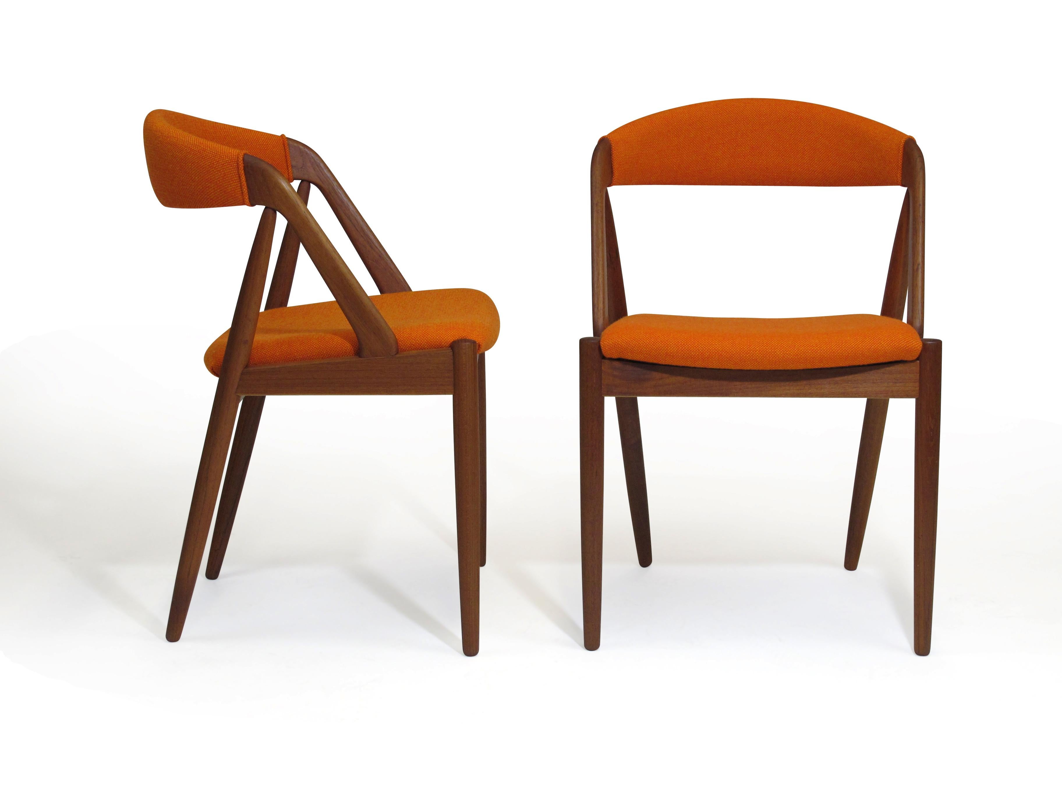 Kai Kristiansen Curved Back Dining Chairs in Orange Wool, Set of Six (Wolle)