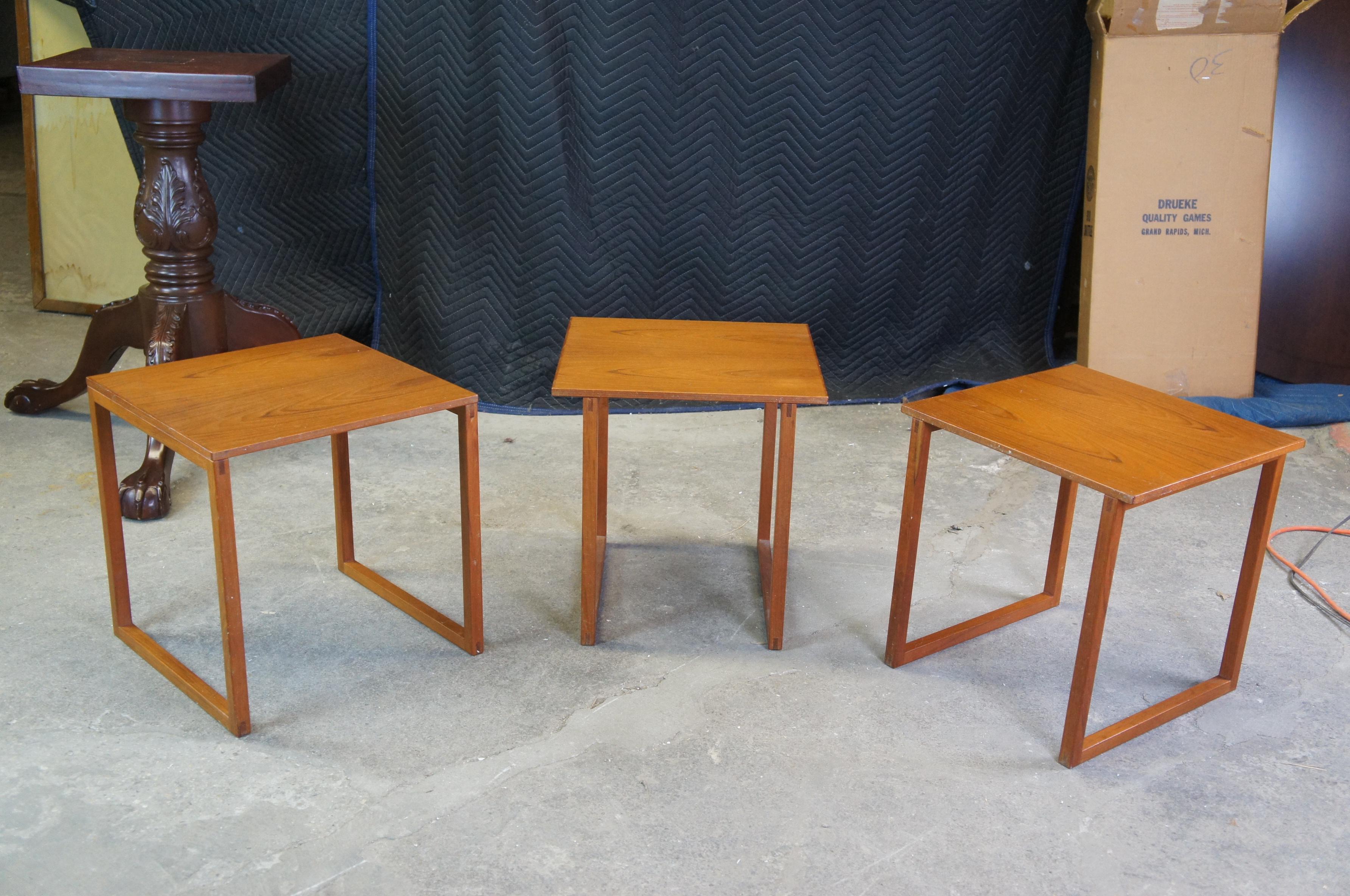 Mid-20th Century Kai Kristiansen 1960s Danish Modern Teak Interlocking Cube Trio Nesting Tables For Sale