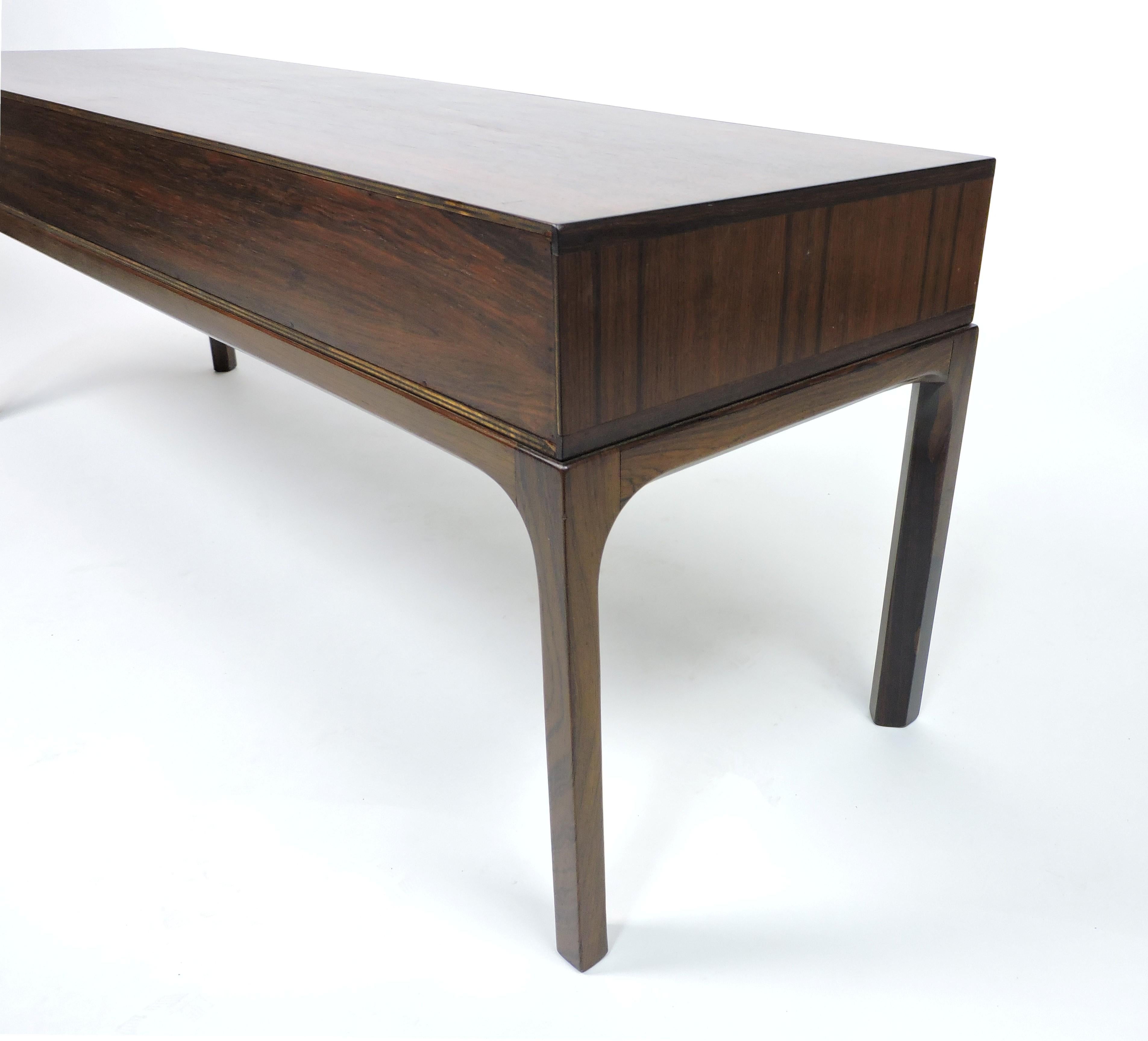 Kai Kristiansen Danish Modern Rosewood Sideboard Table for Askel Kjersgaard #393 For Sale 4