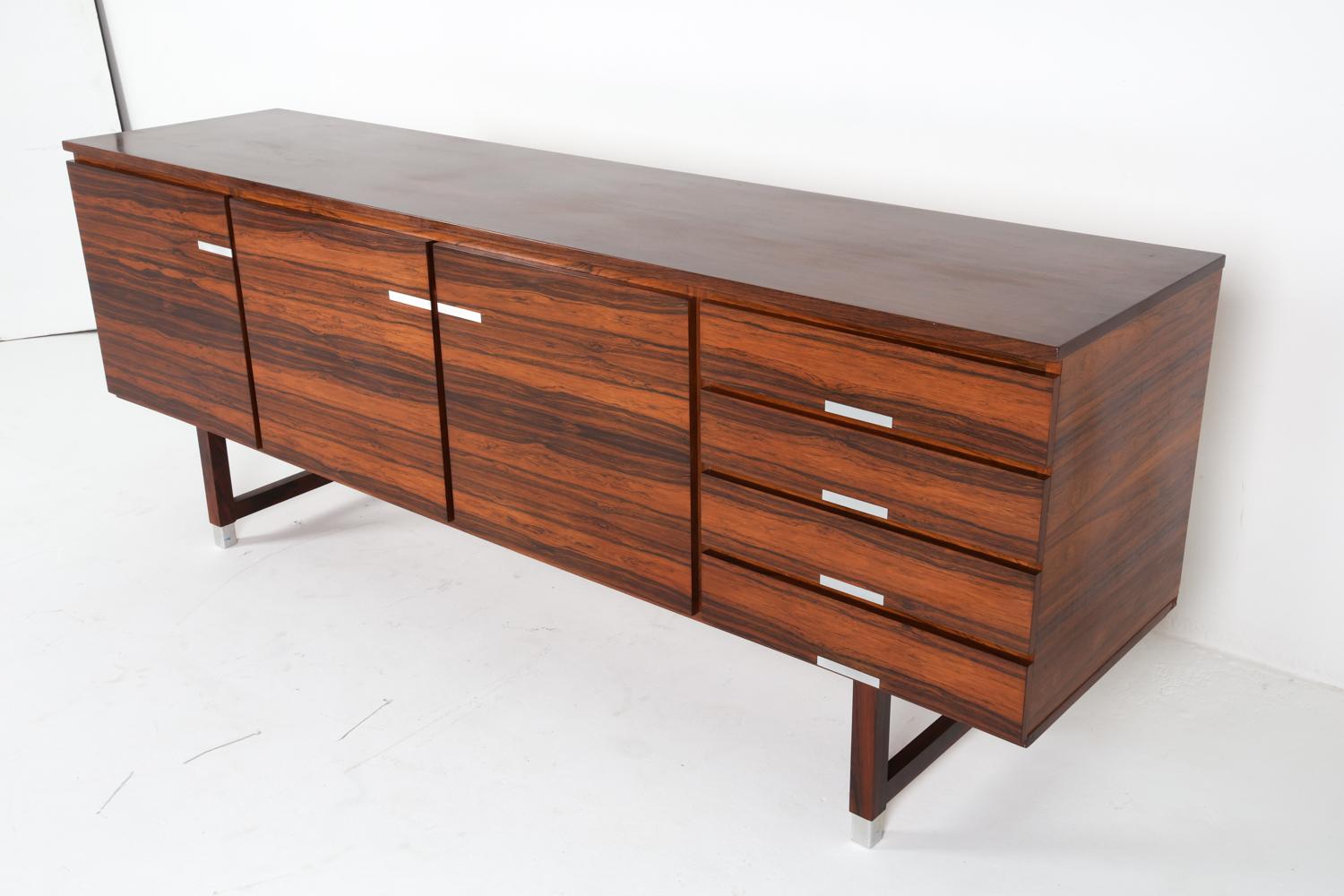 Credenza in palissandro danese di Kai Kristiansen, anni '60 circa in vendita 2