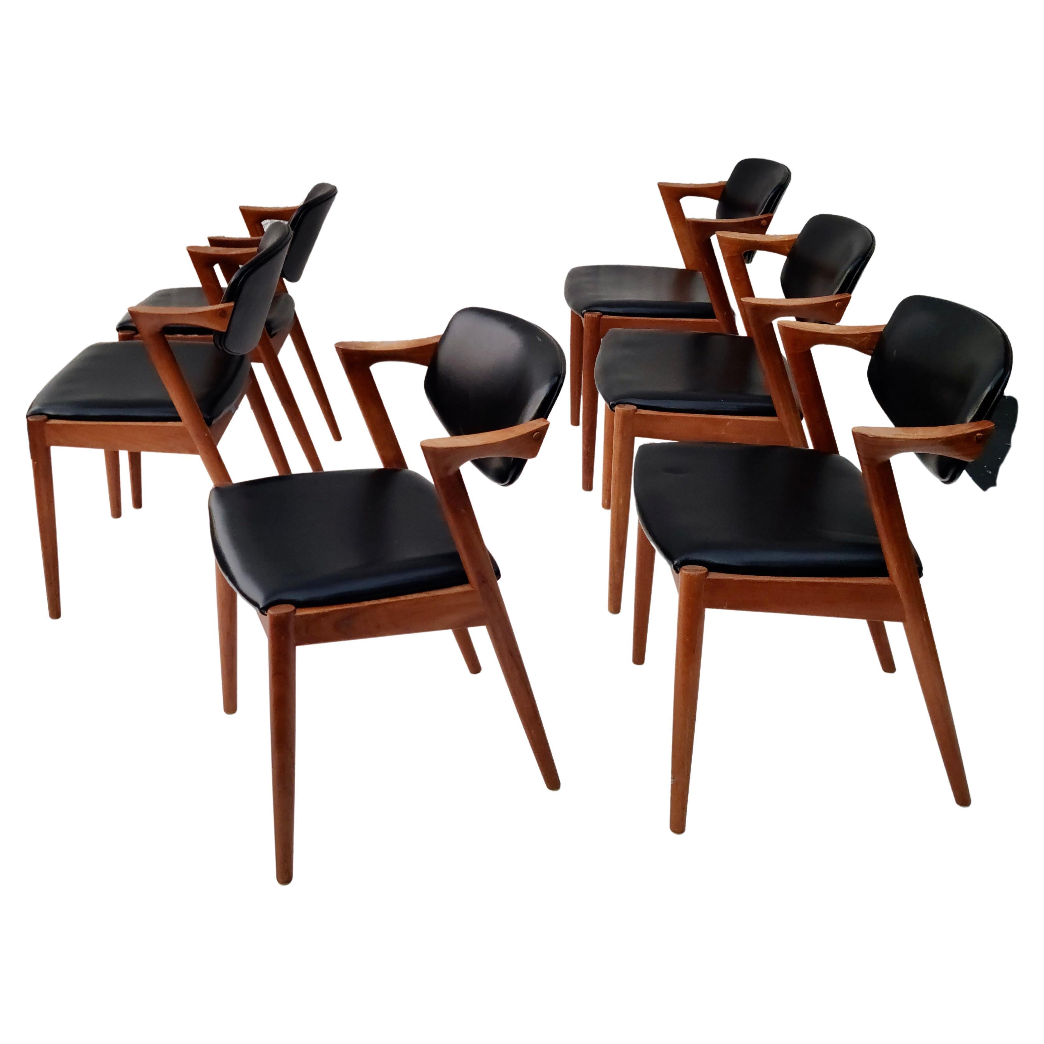 Naugahyde Kai Kristiansen Danish Teak Dining Chairs Set of 6 Model 42