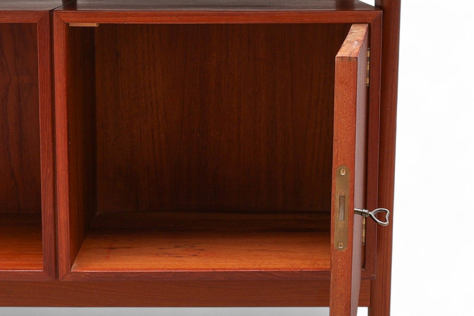 Scrivania direzionale Kai Kristiansen Fm 60 in teak in vendita 1