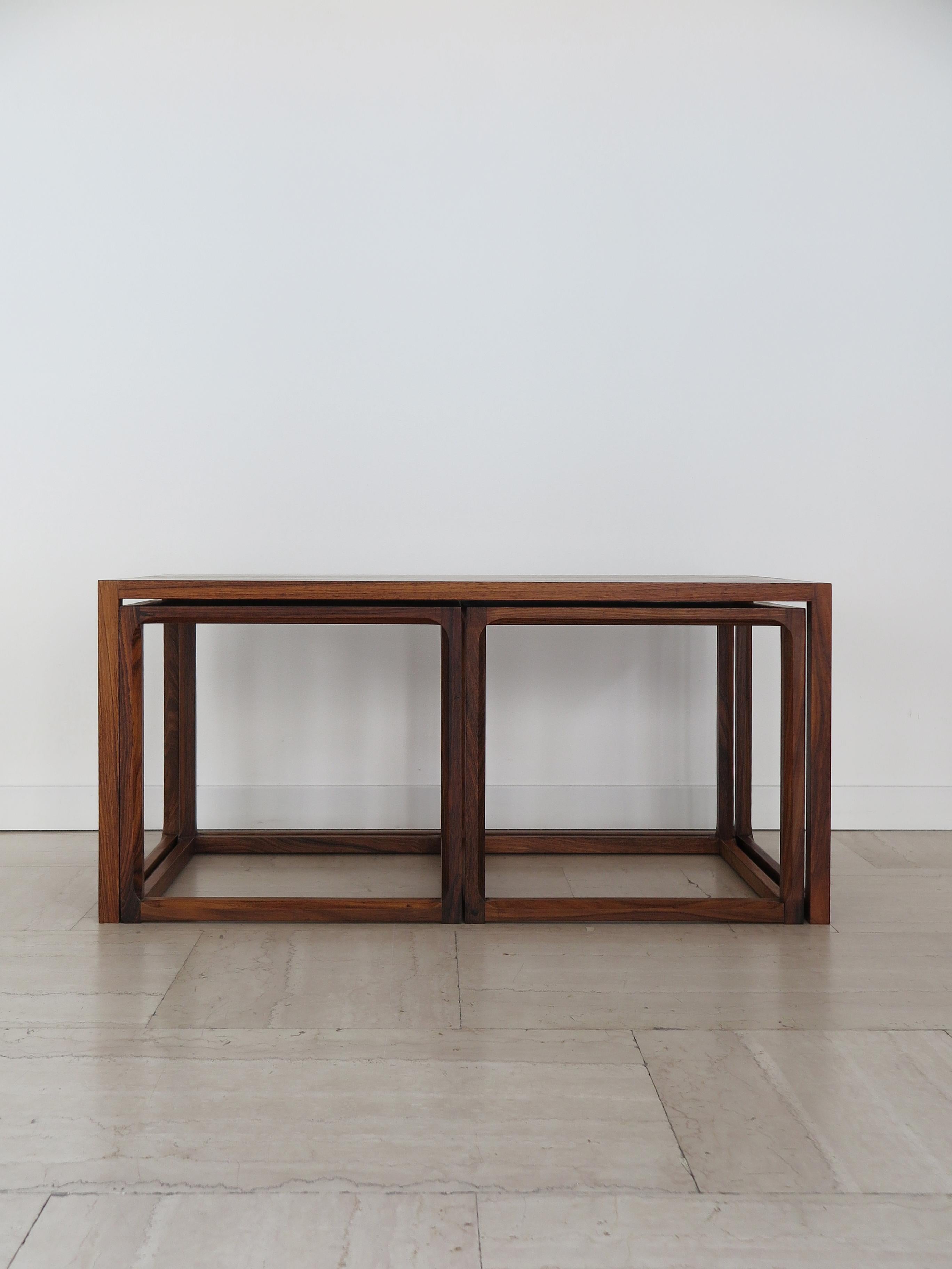 Kai Kristiansen para Aksel Kiersgaard Mesas nido escandinavas de madera oscura Años 60 Escandinavo moderno en venta