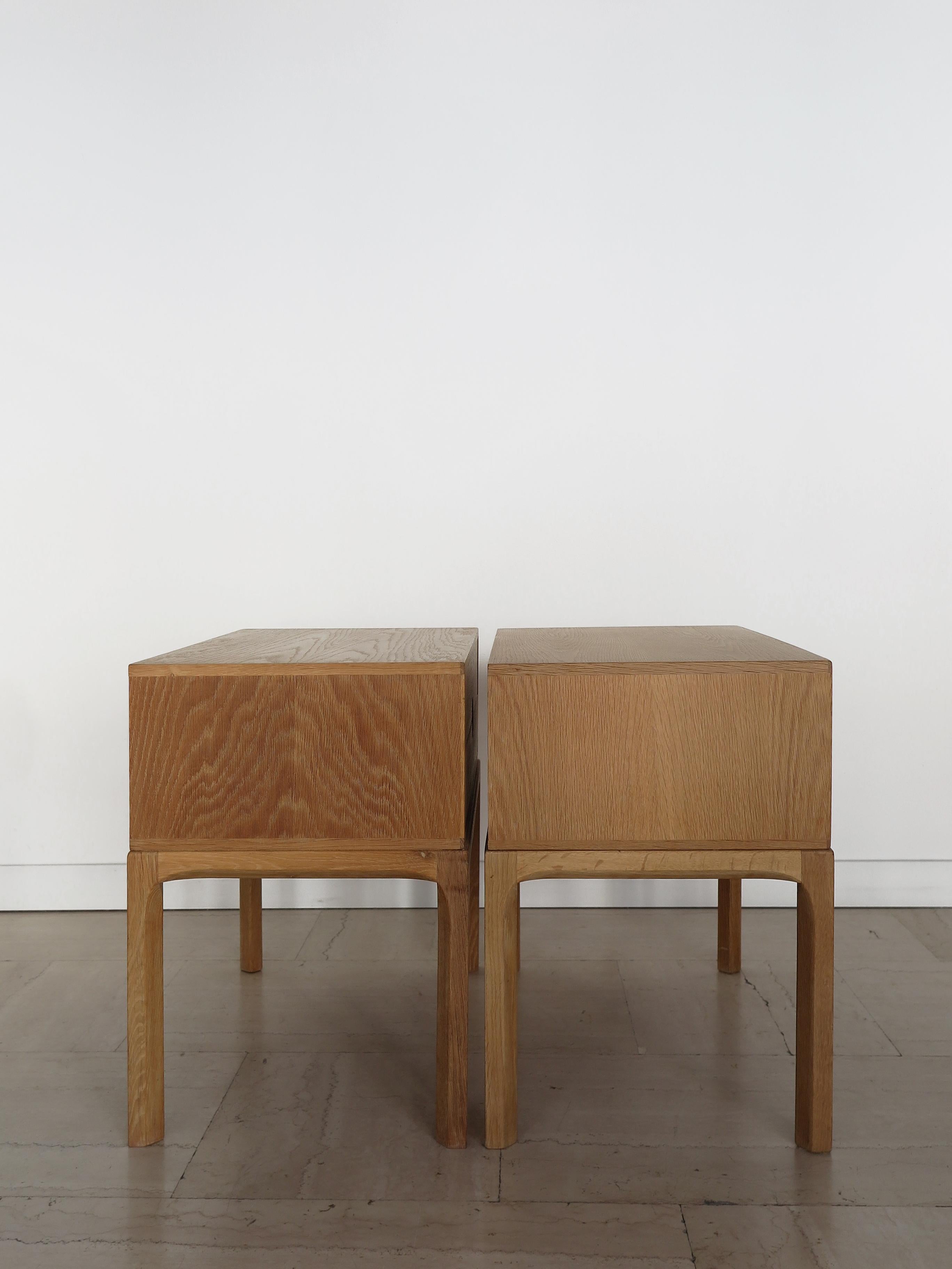 Danois Kai Kristiansen for Aksel Kjergaard Table de chevet scandinave en Oak Danemark 1960s en vente