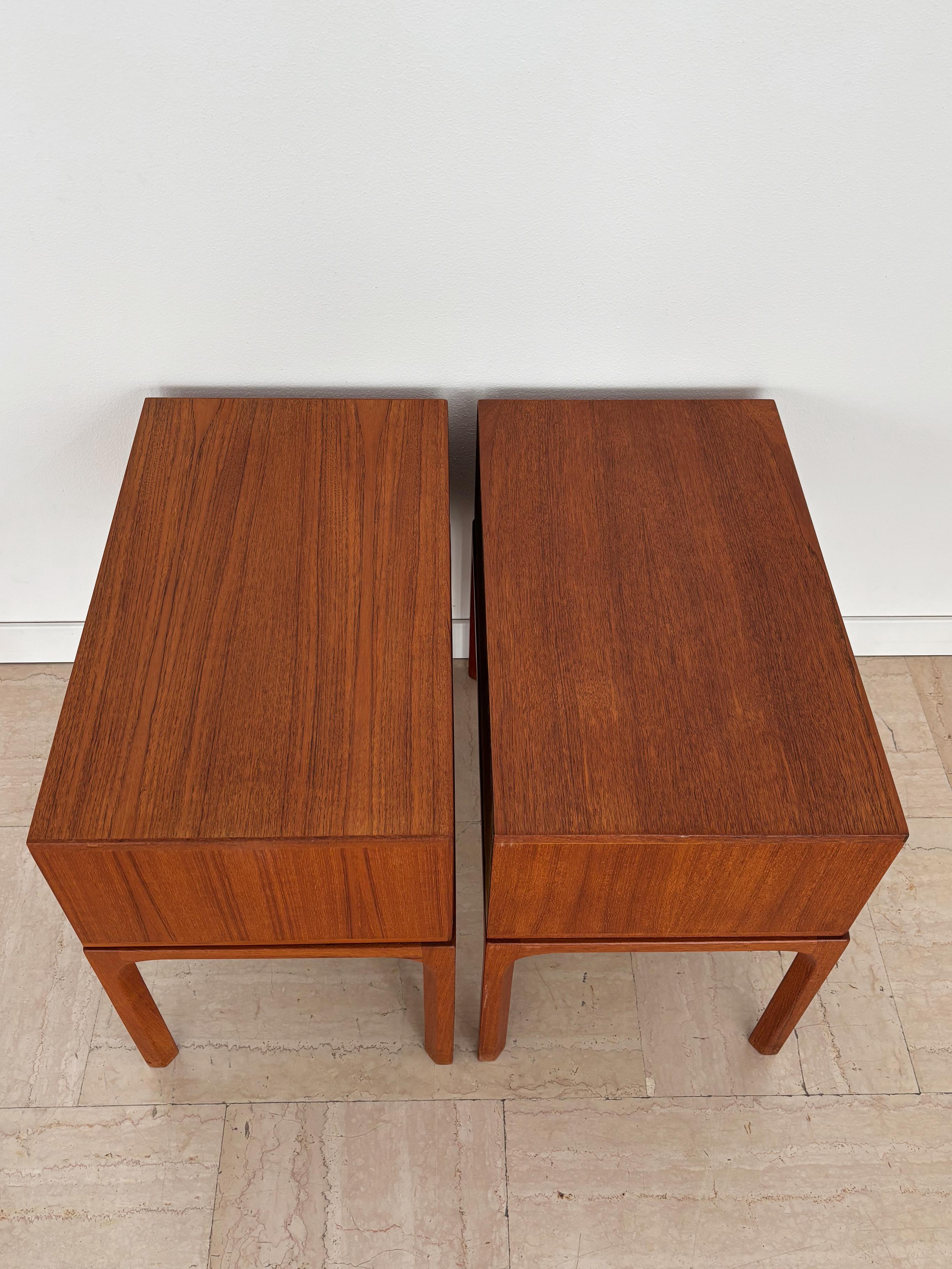 Metà XX secolo Kai Kristiansen per Aksel Kjergaard Comodini scandinavi in teak Danimarca 1960s in vendita