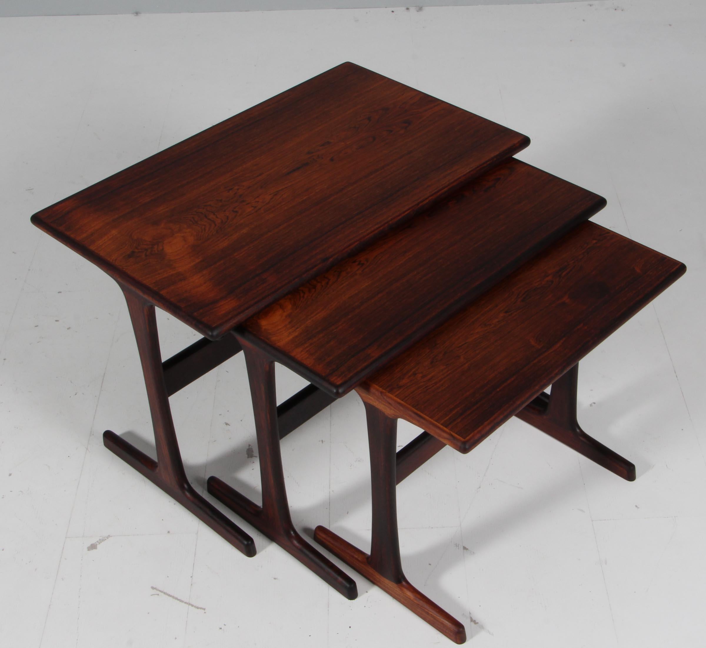 Kai Kristiansen set of nesting tables

Made of partly solid rosewood.

Made by Aksel Kjersgaard 1960s.
