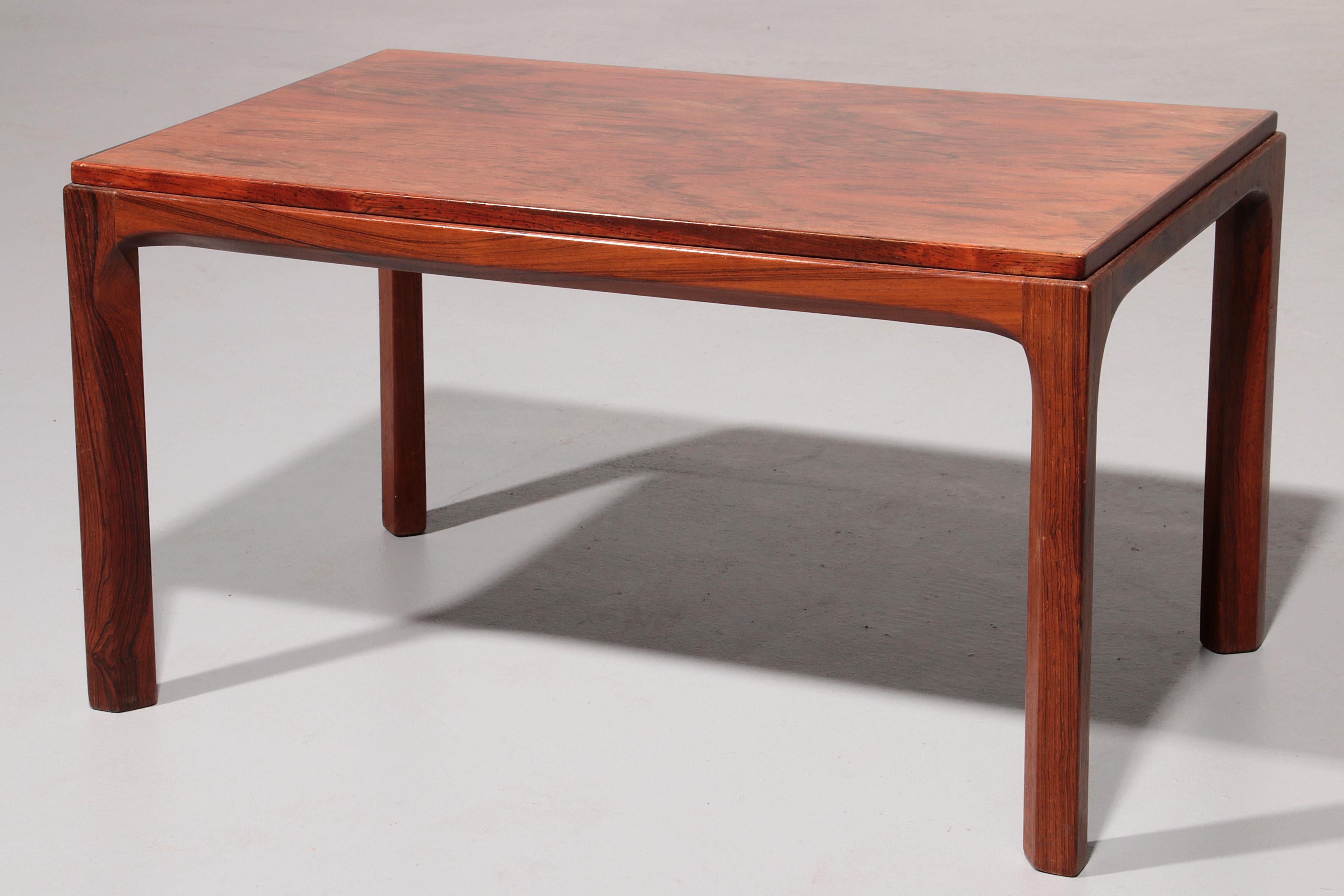 Scandinavo moderno Kai Kristiansen for Aksel Kjersgaard wooden Side Table No. 381, Danish, 1960s in vendita