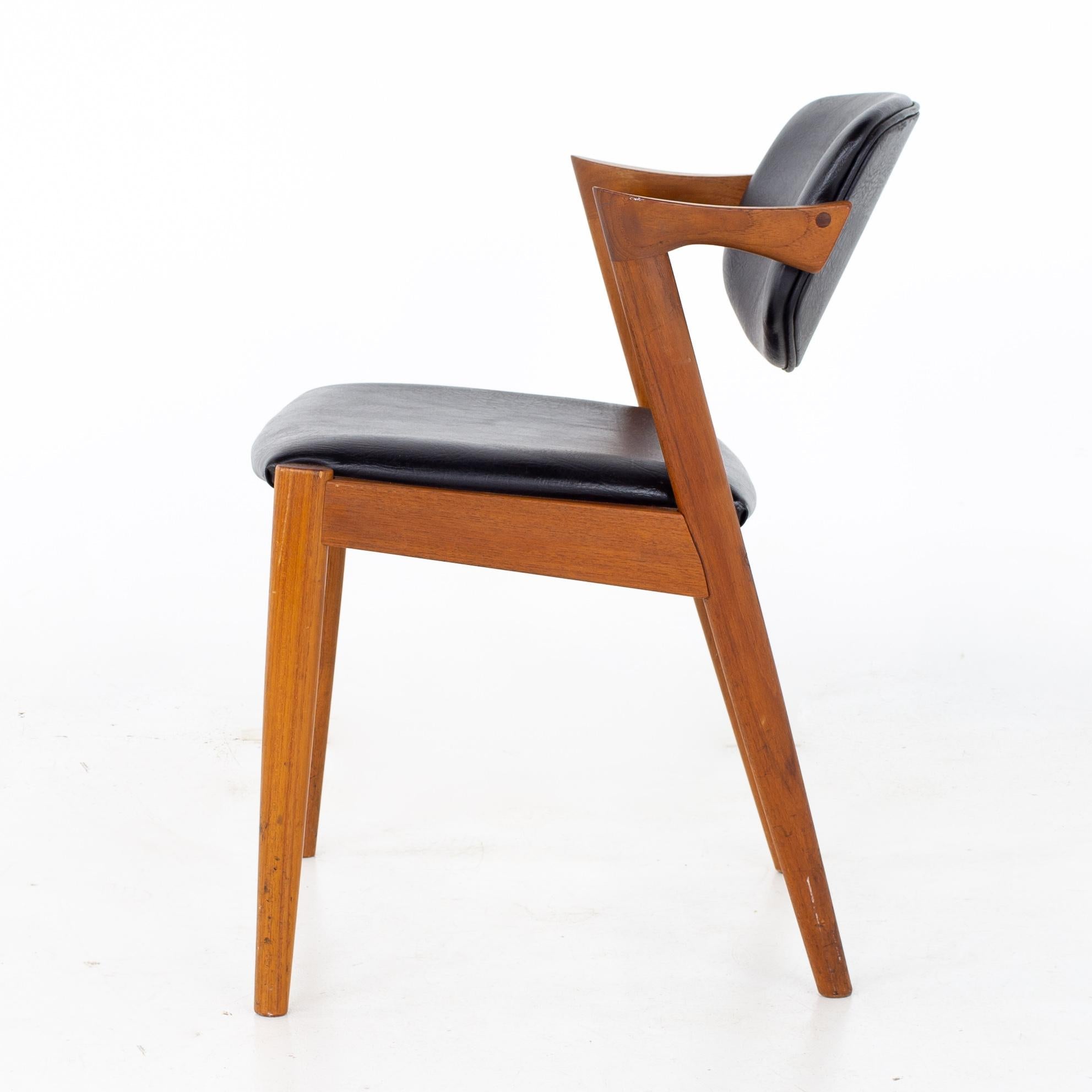 Kai Kristiansen for SVA Mobler Model 42 MCM Teak Z Dining Chairs, Set of 6 2