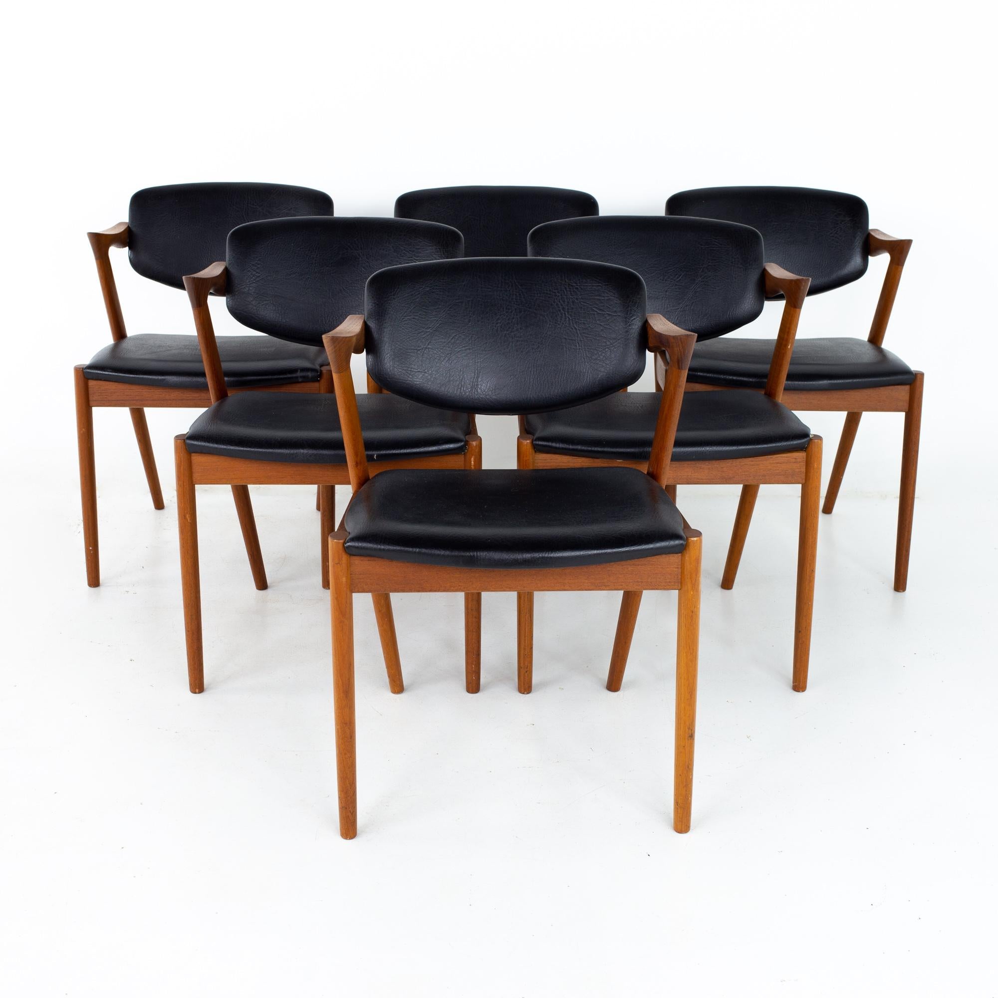 Kai Kristiansen for SVA Mobler model 42 mid century teak Z dining chairs - set of 6.
Each chair measures: 21.5 wide x 21.25 deep x 29 high, with a seat height of 18 and arm height of 26.25 inches

All pieces of furniture can be had in what we