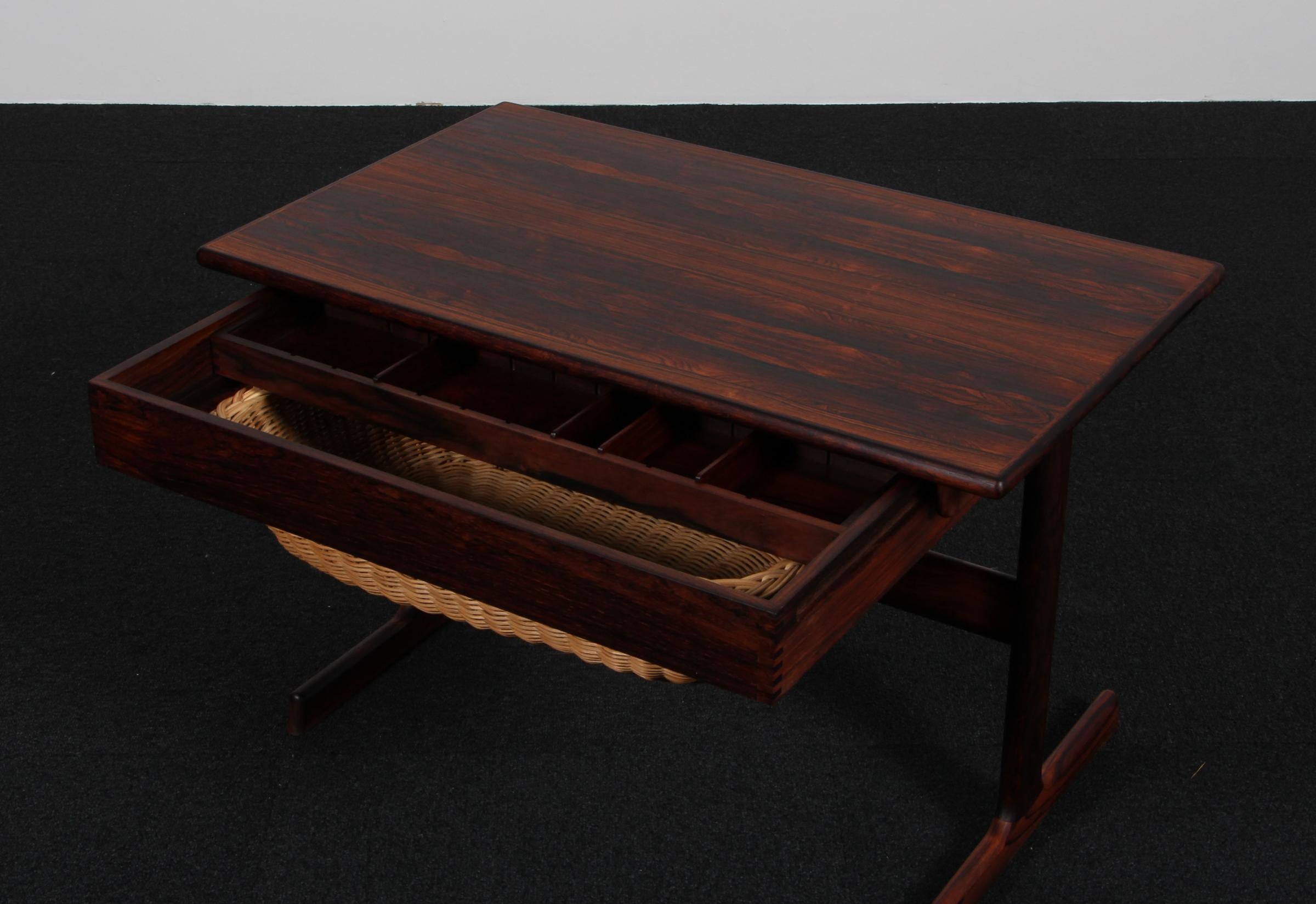 Kai Kristiansen for Vildbjerg Møbelfabrik, sewing nest (Mitte des 20. Jahrhunderts) im Angebot