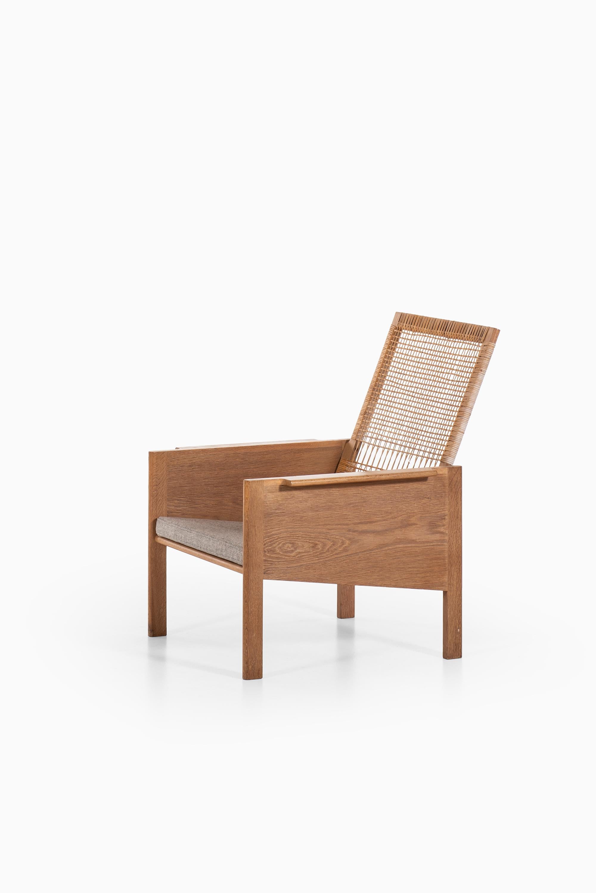 Very rare highback easy chair model 179 designed by Kai Kristiansen. Produced by Christian Jensen Møbelsnedkeri in Denmark.
