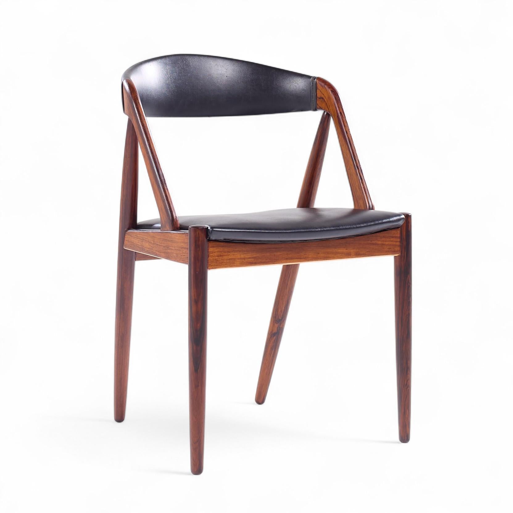 Kai Kristiansen Mid Century Danish Rosewood Dining Chairs - Set of 10 In Good Condition For Sale In Countryside, IL