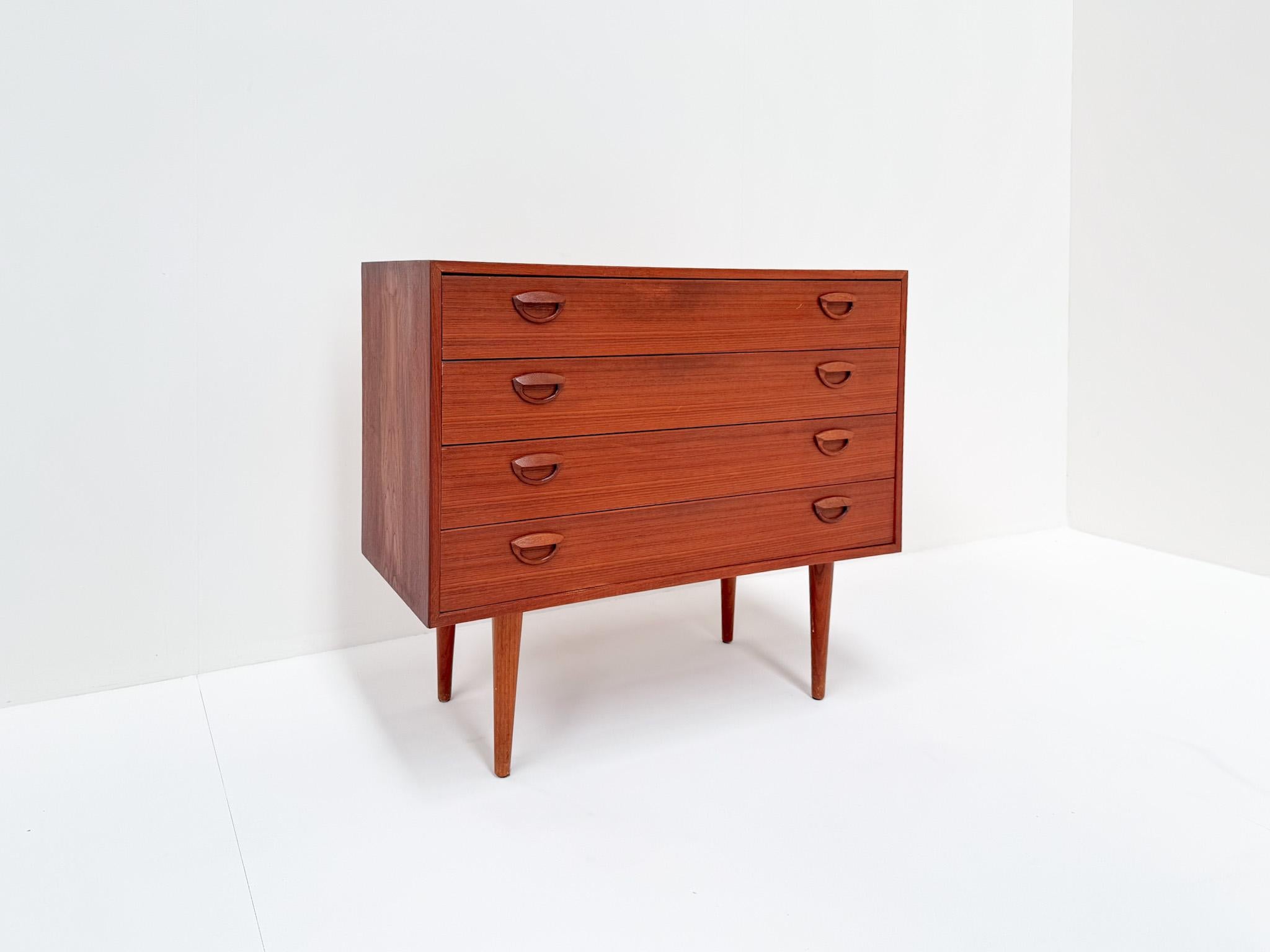 Kai Kristiansen Mid Century Danish Teak 4-Drawer Chest of Drawers, 1960s For Sale 1
