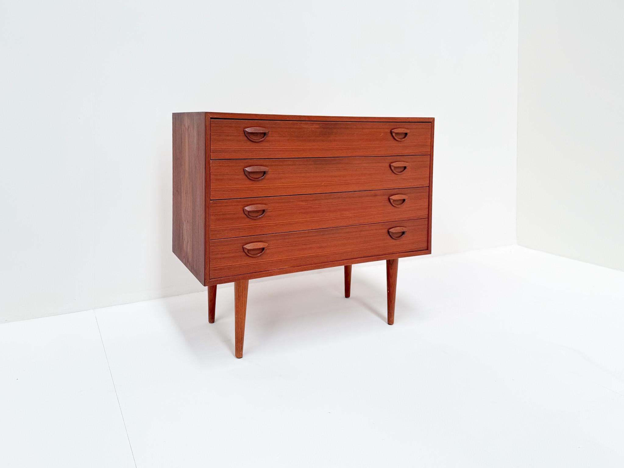 Kai Kristiansen Mid Century Danish Teak 4-Drawer Chest of Drawers, 1960s For Sale 2