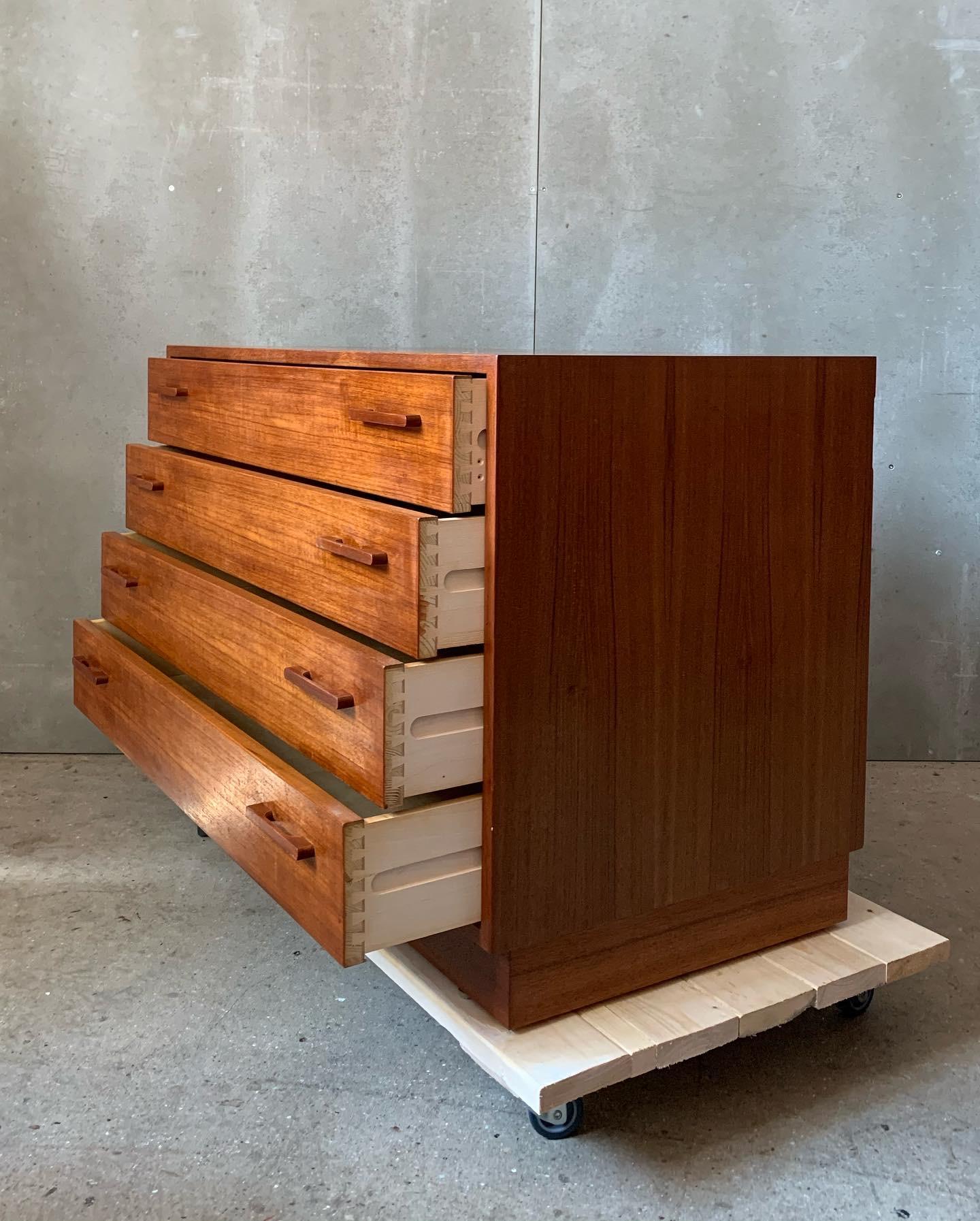 Kai Kristiansen Midcentury Danish Chest of Drawers, Denmark, 1960s For Sale 3