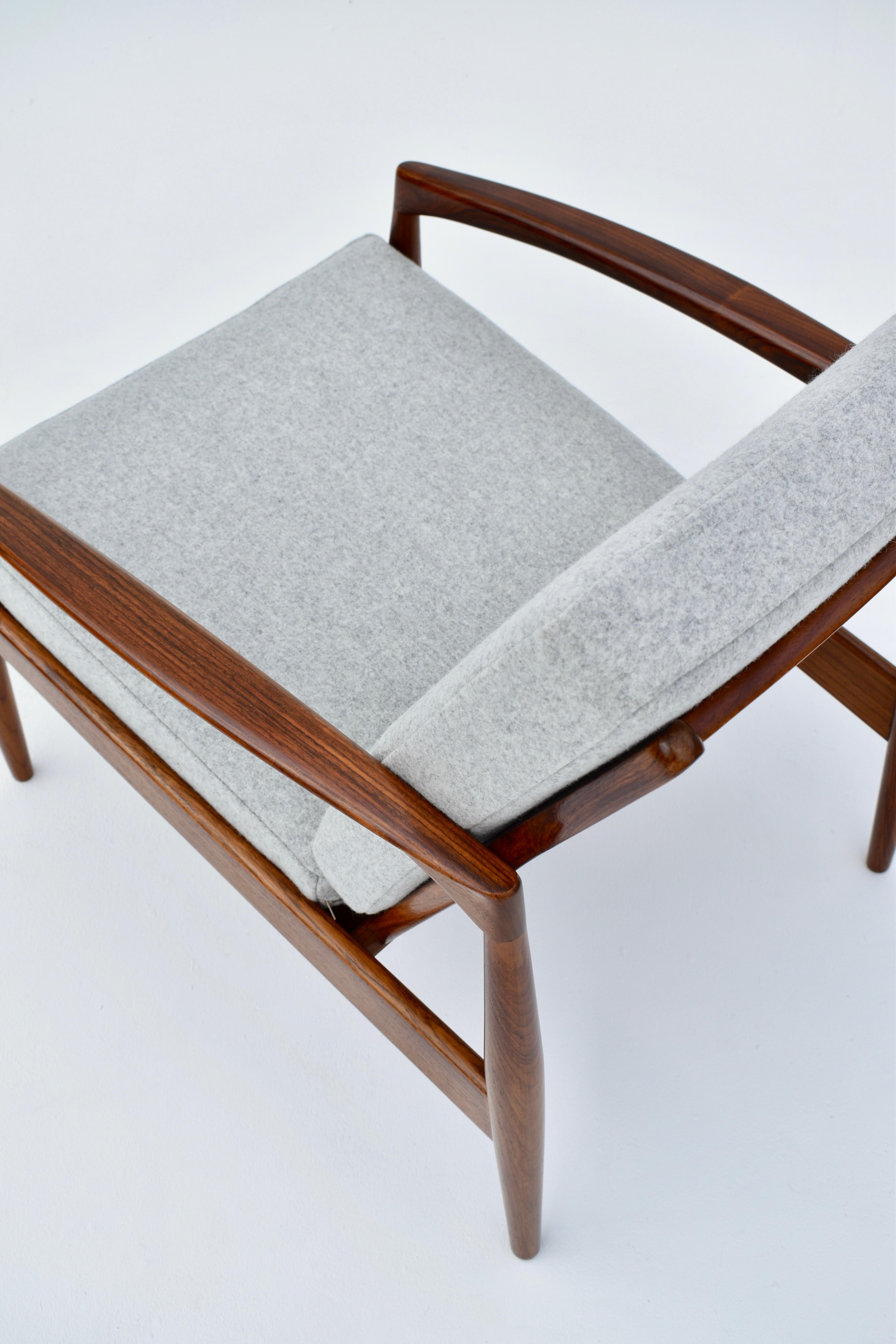 Kai Kristiansen Model 121 'Paperknife' Chair in Rosewood For Magnus Olesen 6