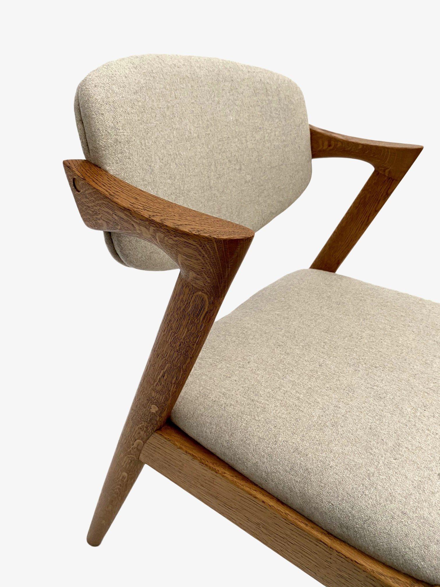 20th Century Kai Kristiansen Model 42 Oak and Cream Wool Dining Chair