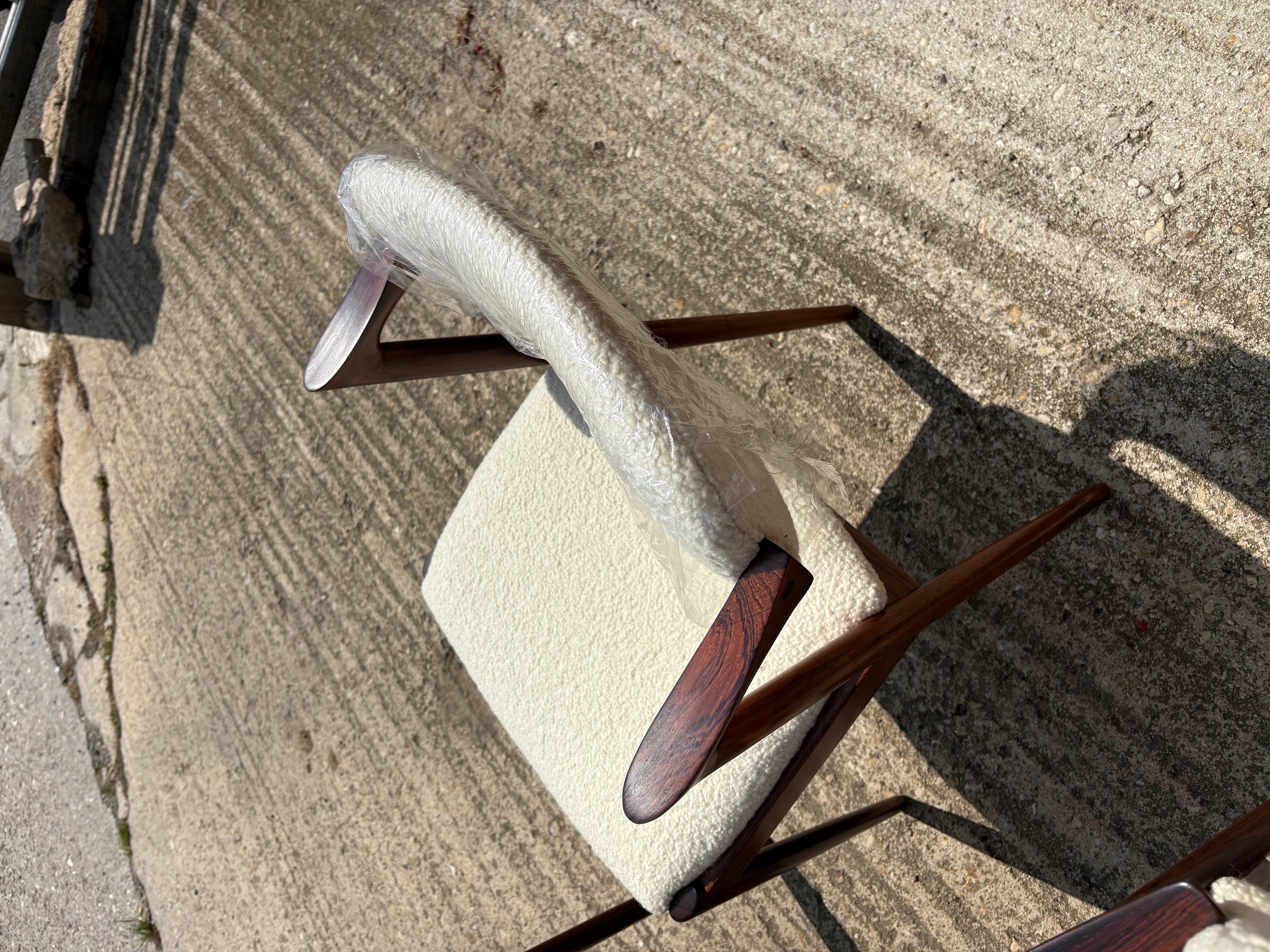 Kai Kristiansen Modello 42 Rivestito in Boucle di Cashmere in vendita 2