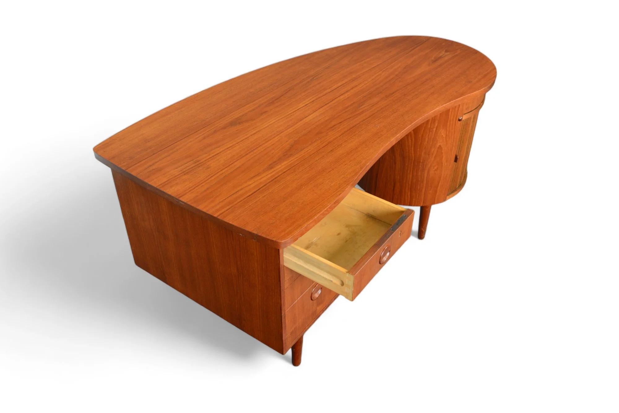 Mid-Century Modern Kai Kristiansen Model 54 Jellybean Desk In Teak With Rotating Bar