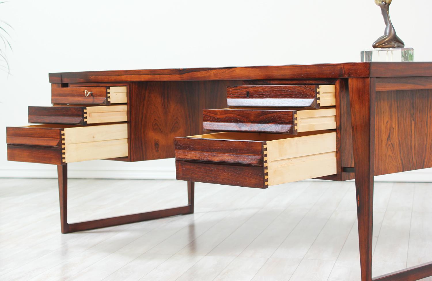 Kai Kristiansen Model-70 Rosewood Desk for Feldballes Møbelfabrik 2