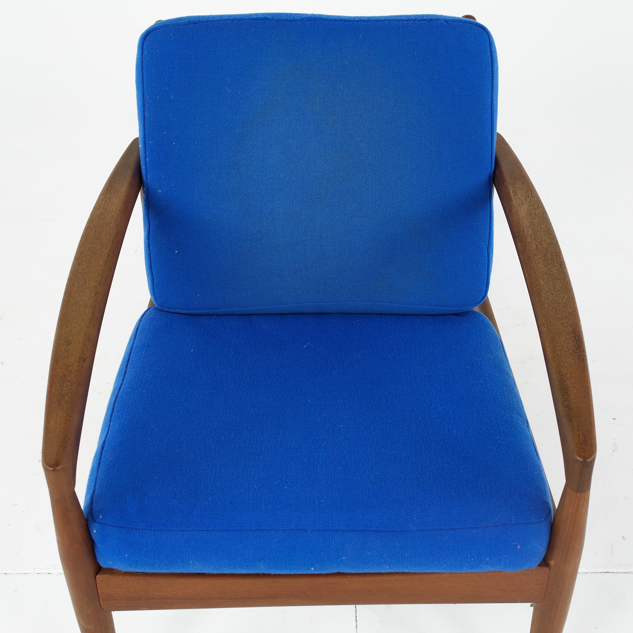 Kai Kristiansen No 121 Mid Century Paper Knife Teak Lounge Chairs, Pair For Sale 4