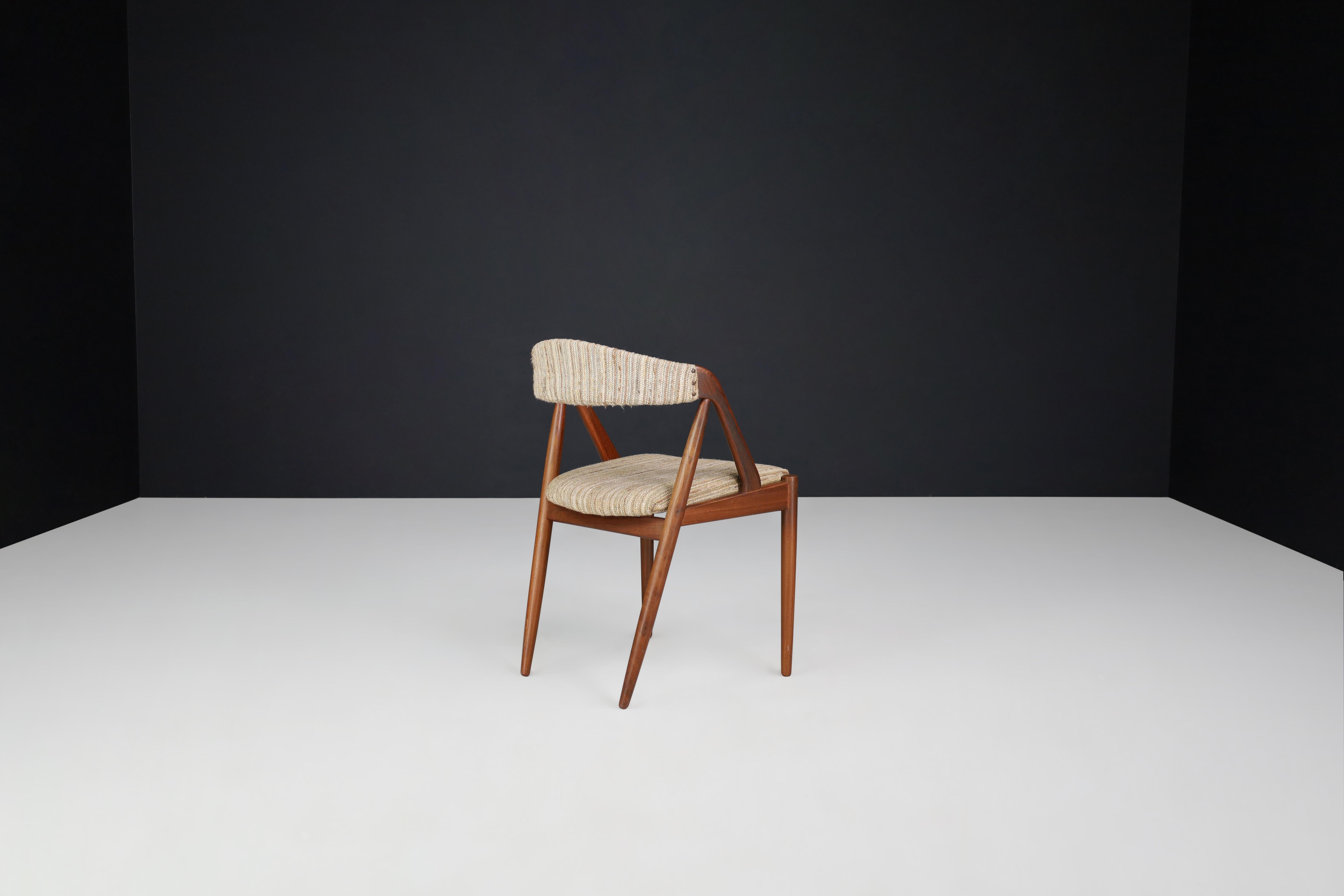 Kai Kristiansen Oak Dining Chairs, Denmark 1960s  5