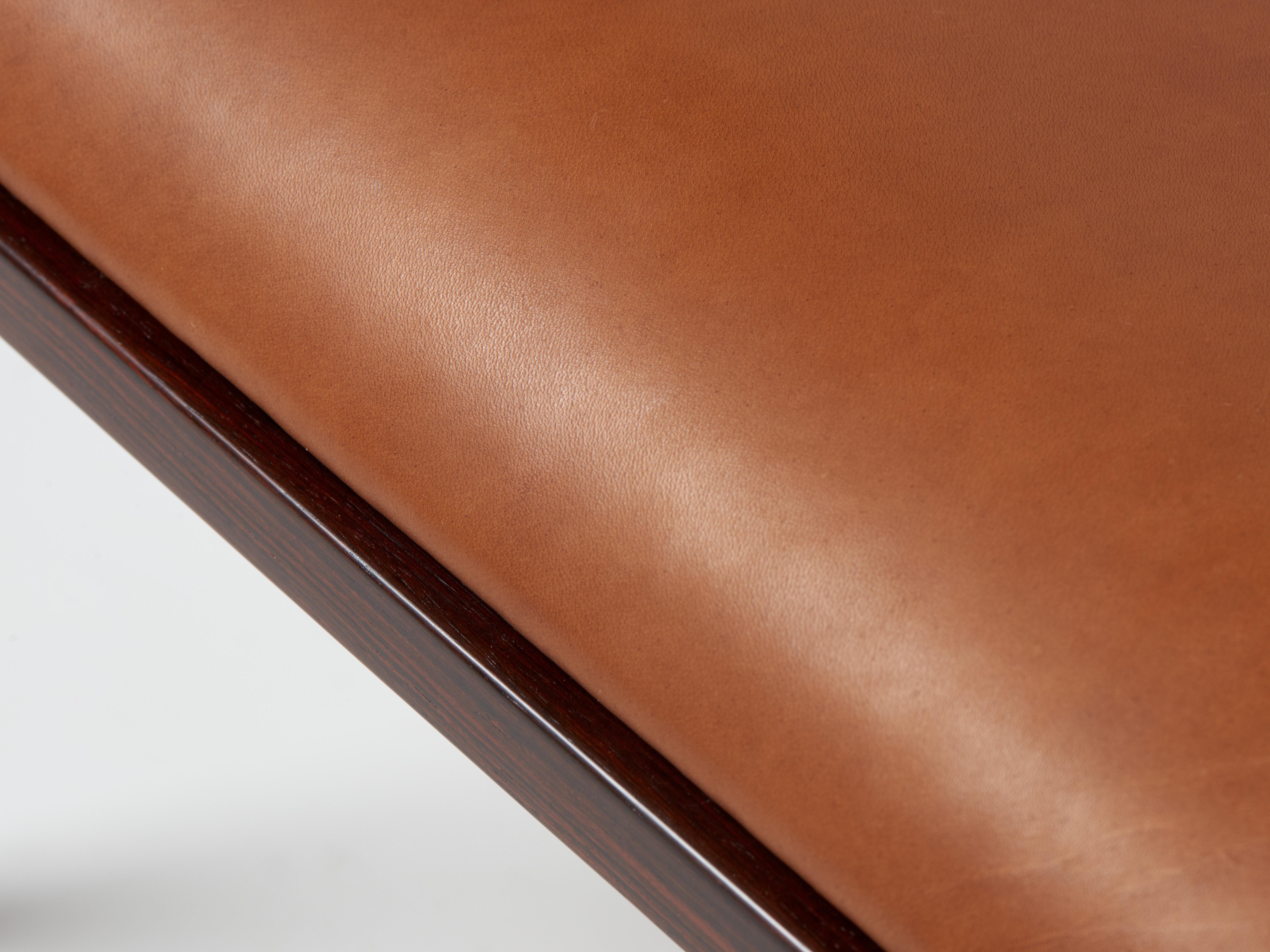 Kai Kristiansen Paar Palisander & Leder Ottomane im Angebot 1